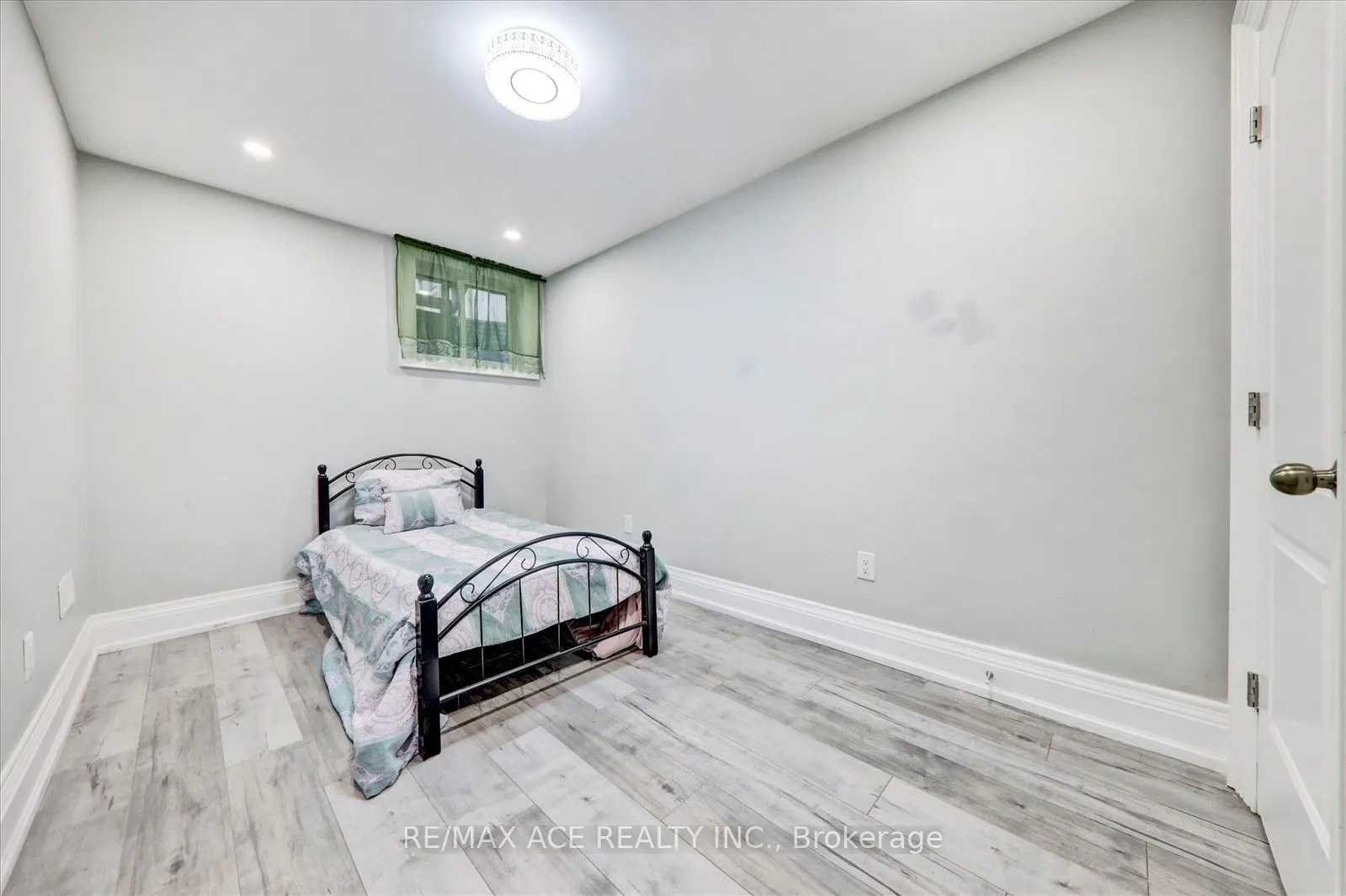 71 Lillington Avenue