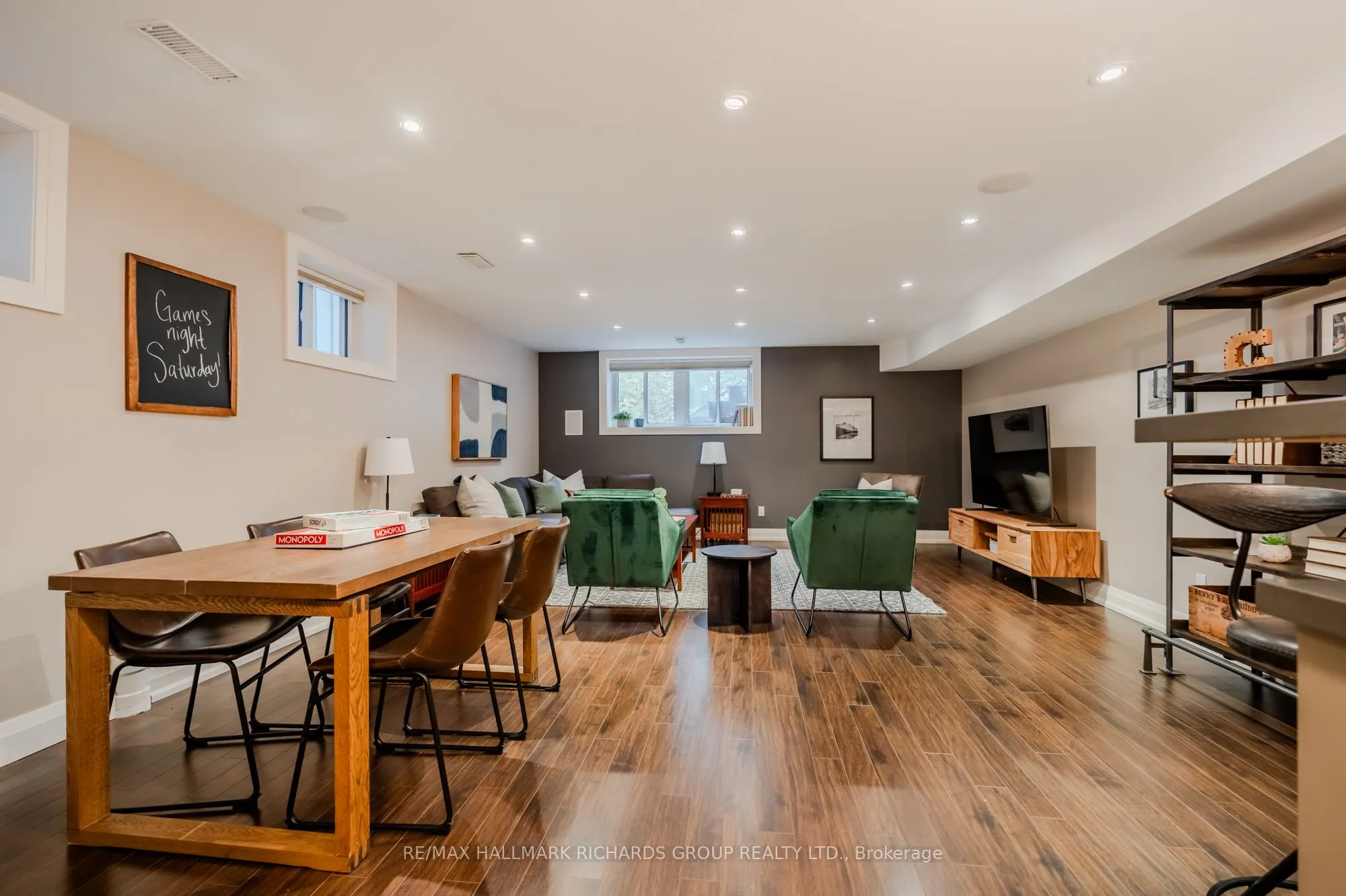 108 Victoria Park Avenue