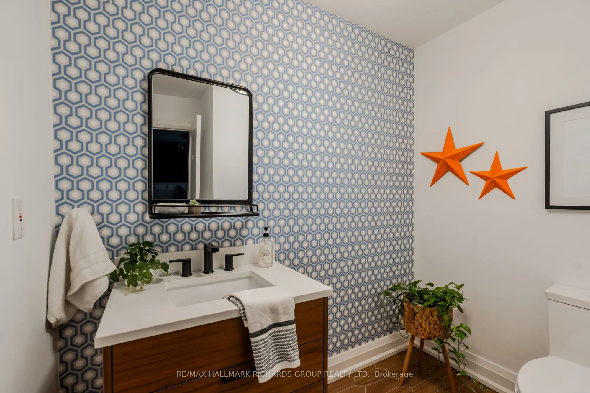 108 Victoria Park Avenue