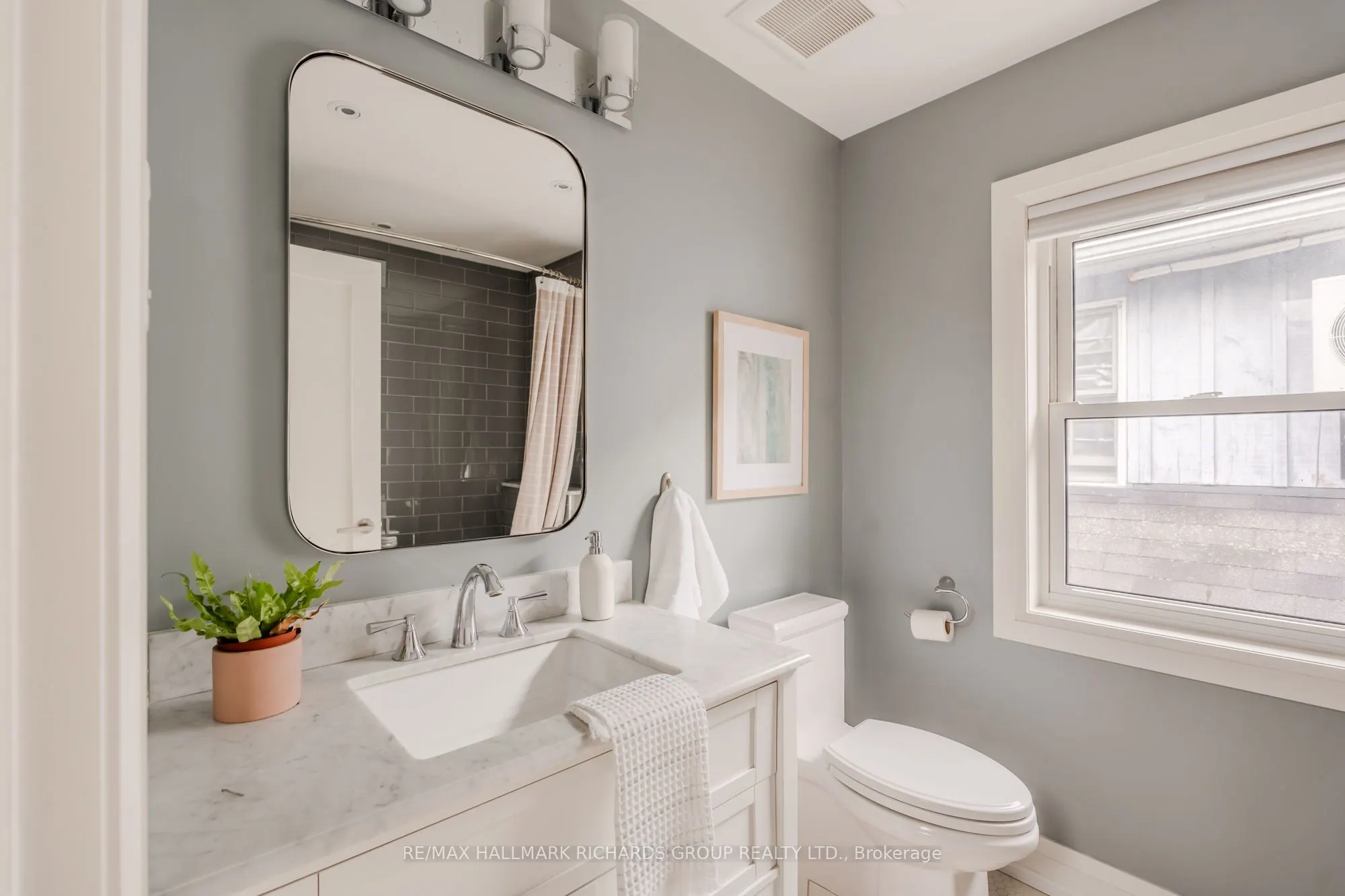 108 Victoria Park Avenue