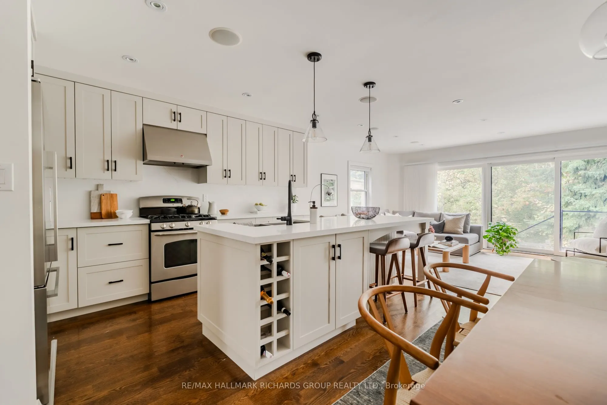 108 Victoria Park Avenue