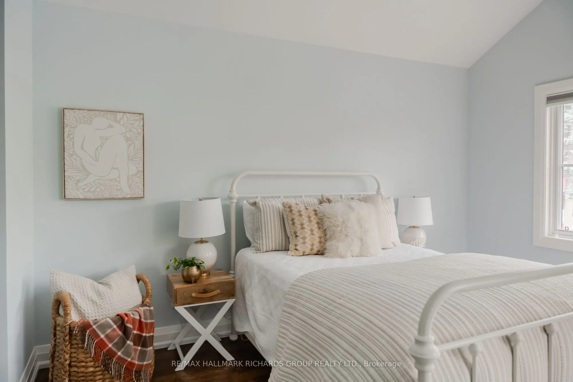 108 Victoria Park Avenue