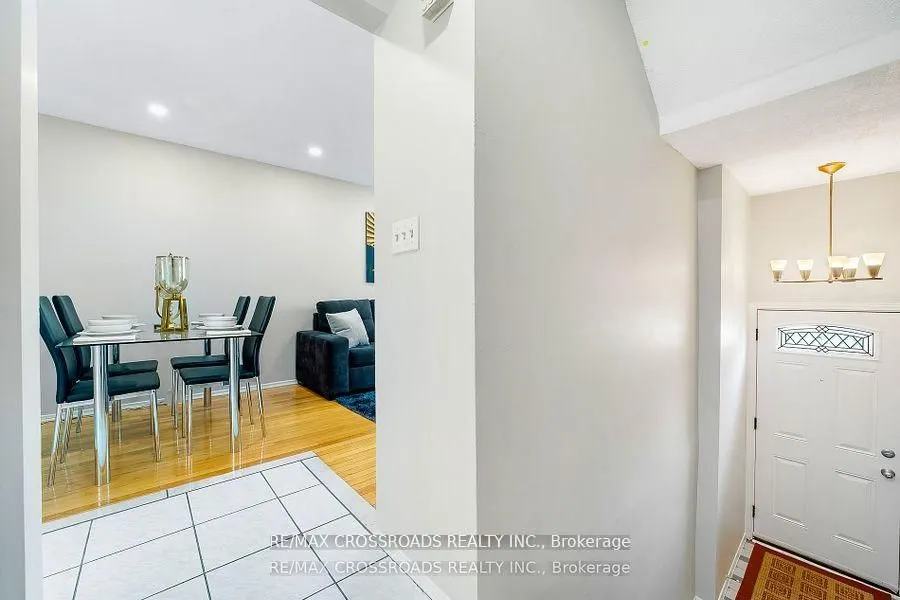 55 Collinsgrove Road, #299