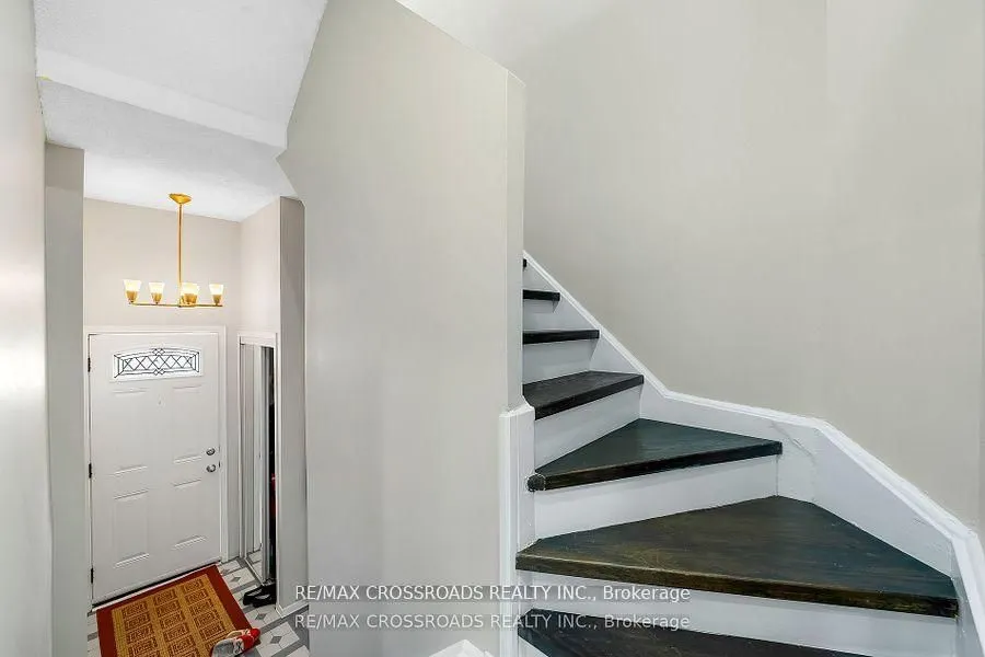 55 Collinsgrove Road, #299