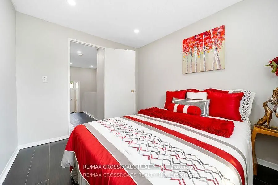 55 Collinsgrove Road, #299