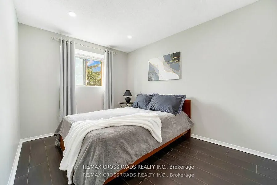 55 Collinsgrove Road, #299