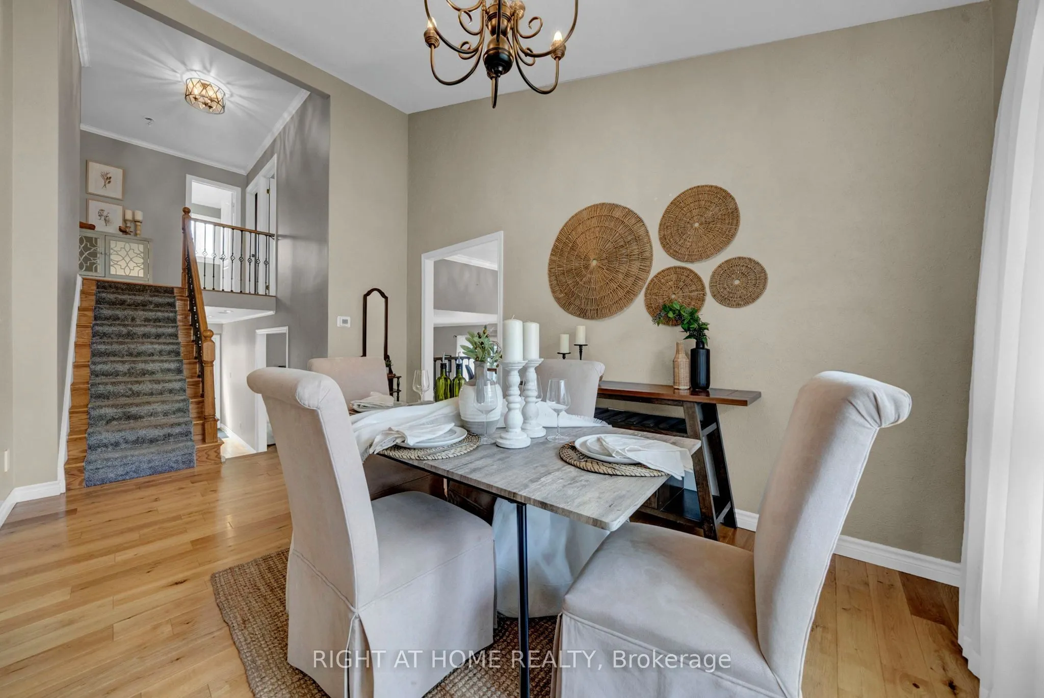 1194 Northgate Crescent