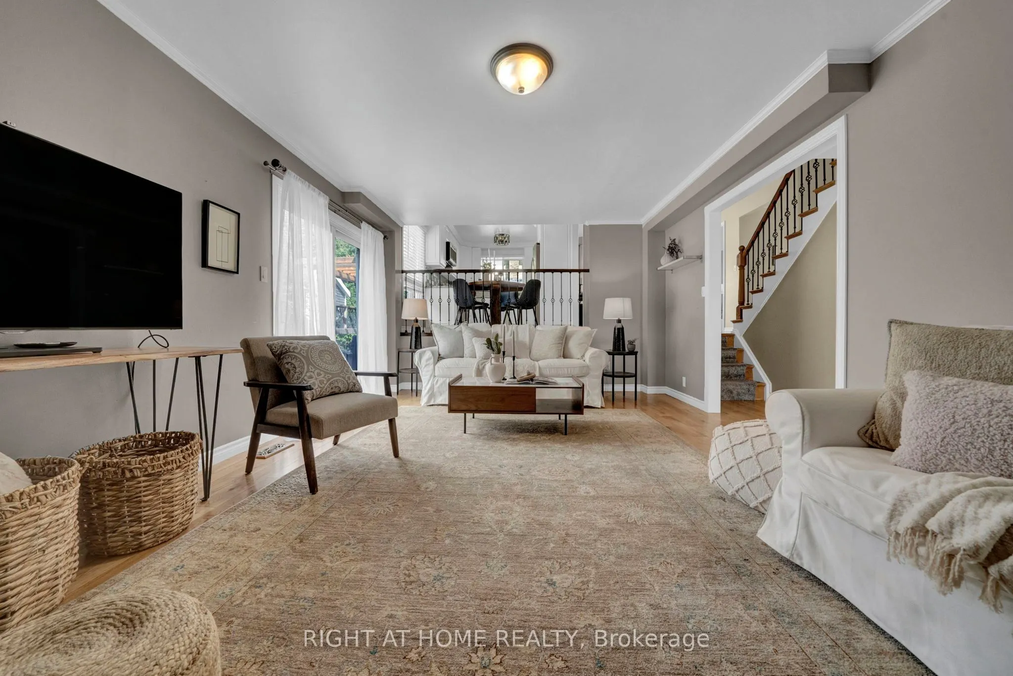 1194 Northgate Crescent