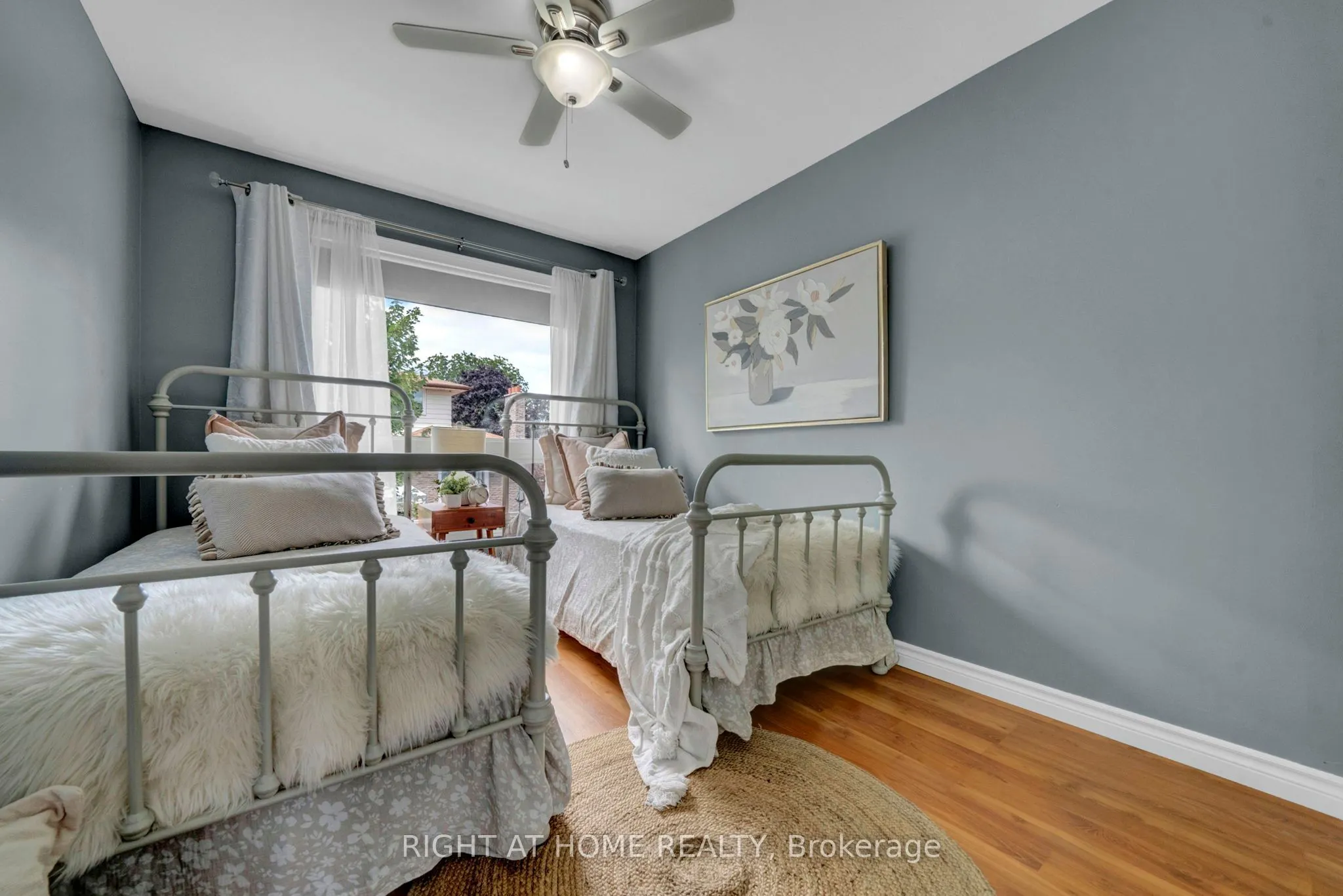 1194 Northgate Crescent