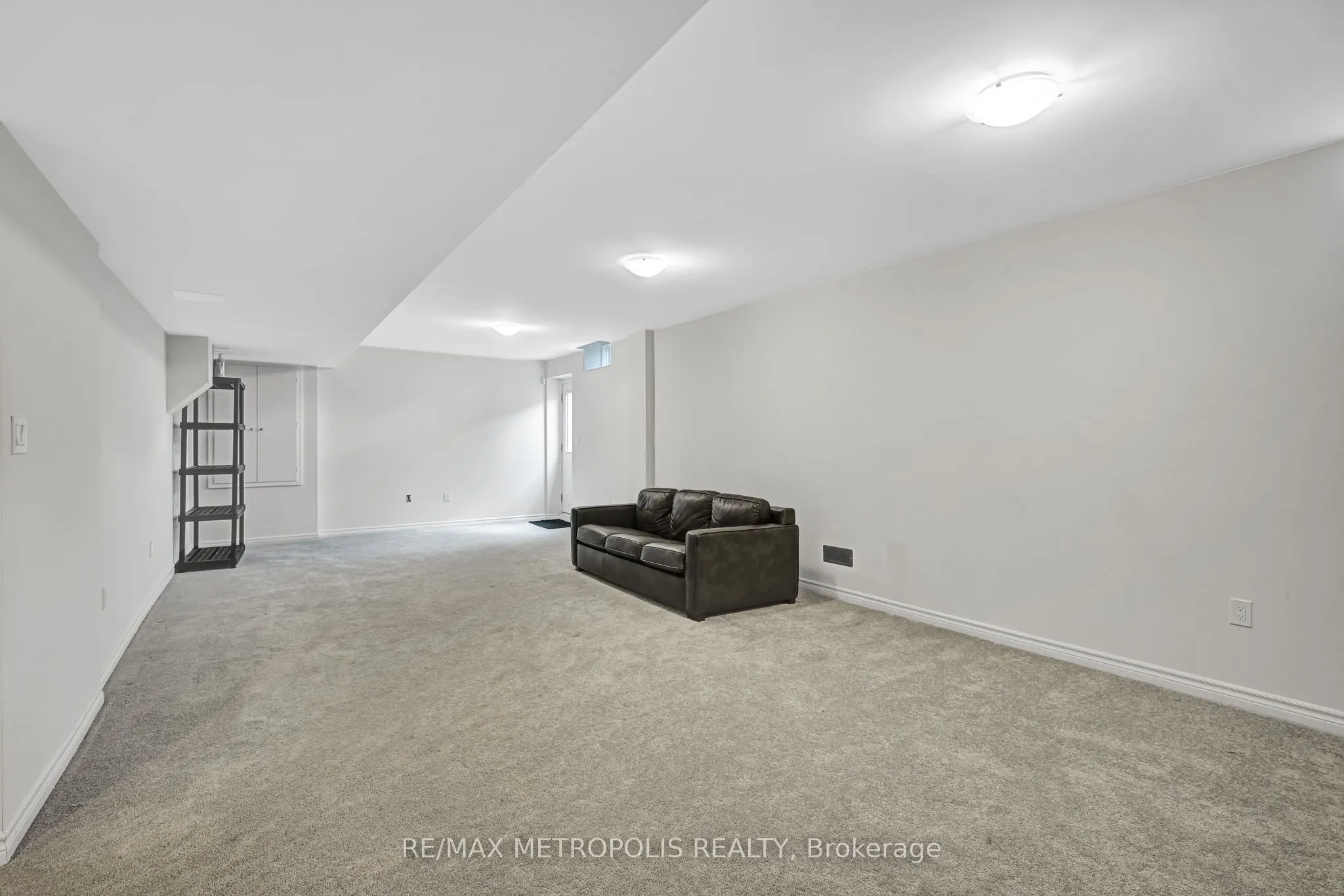 15 Douglas Kemp Crescent