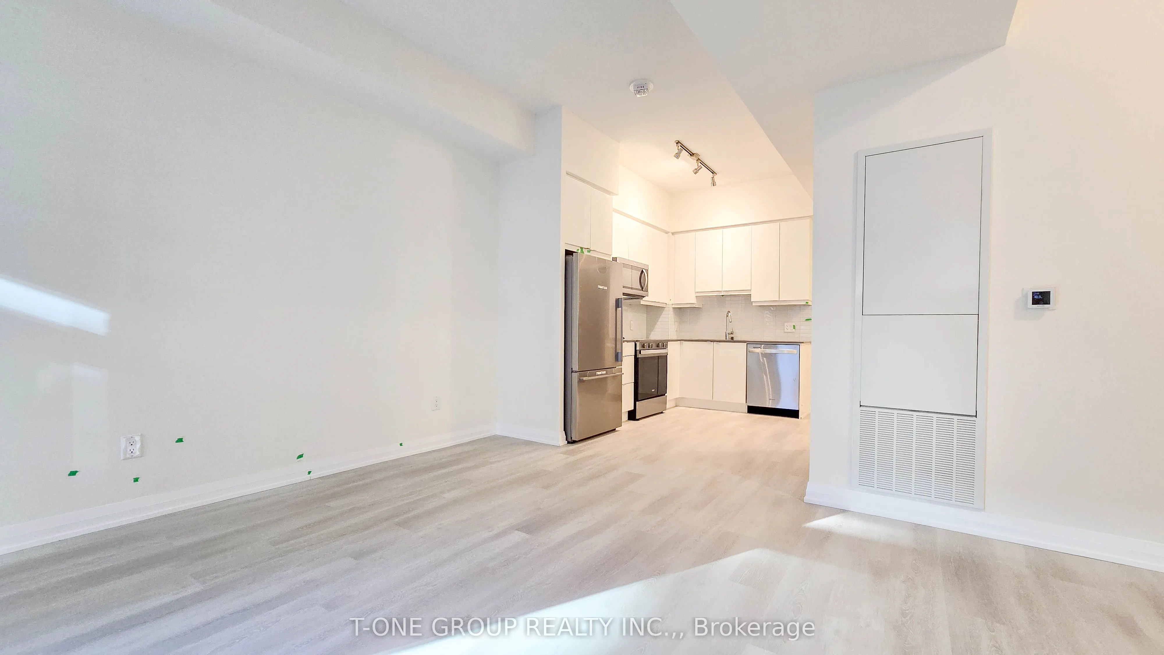 3270 Sheppard Avenue E, #627