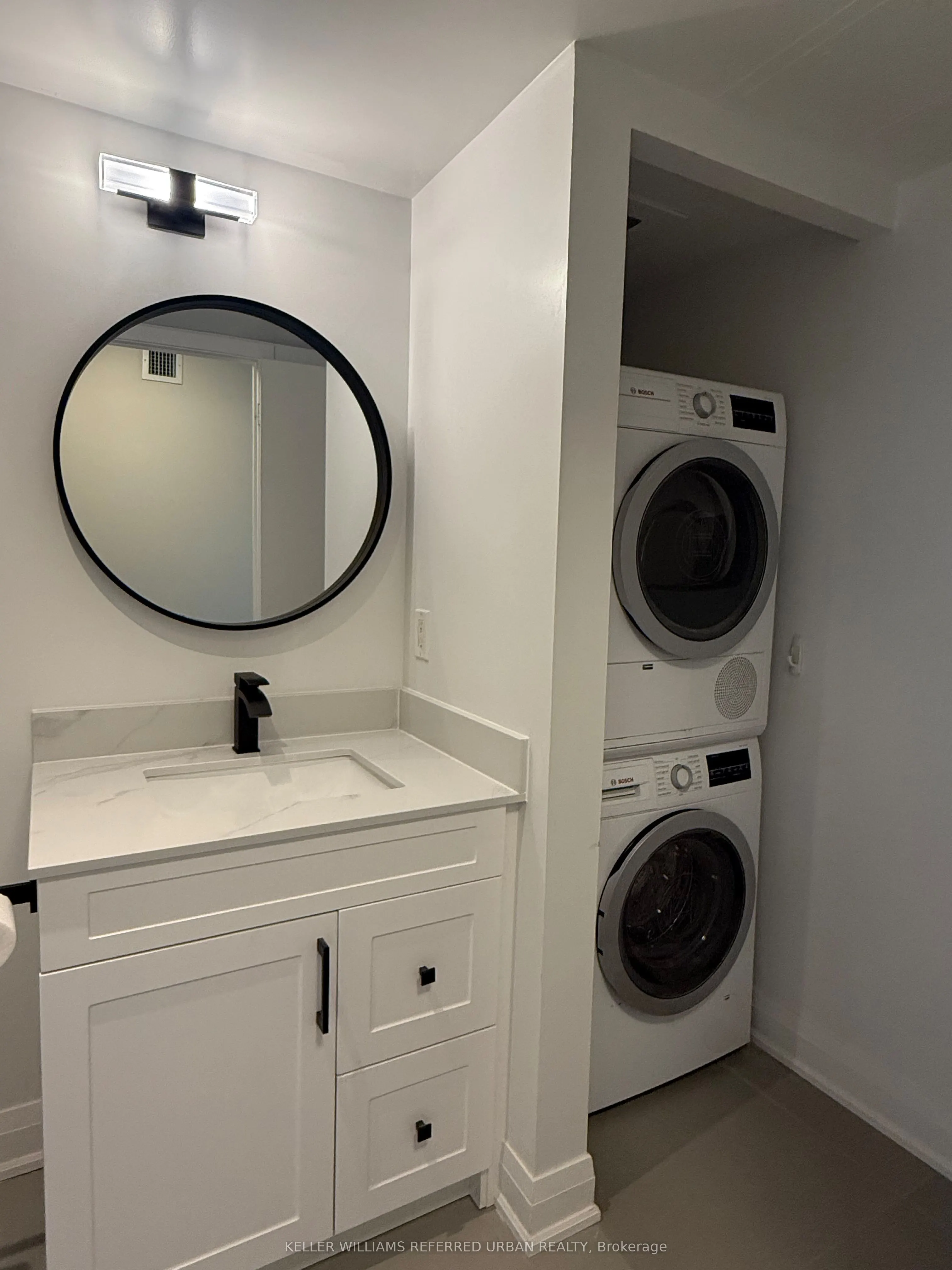 1048 Broadview Avenue, #308