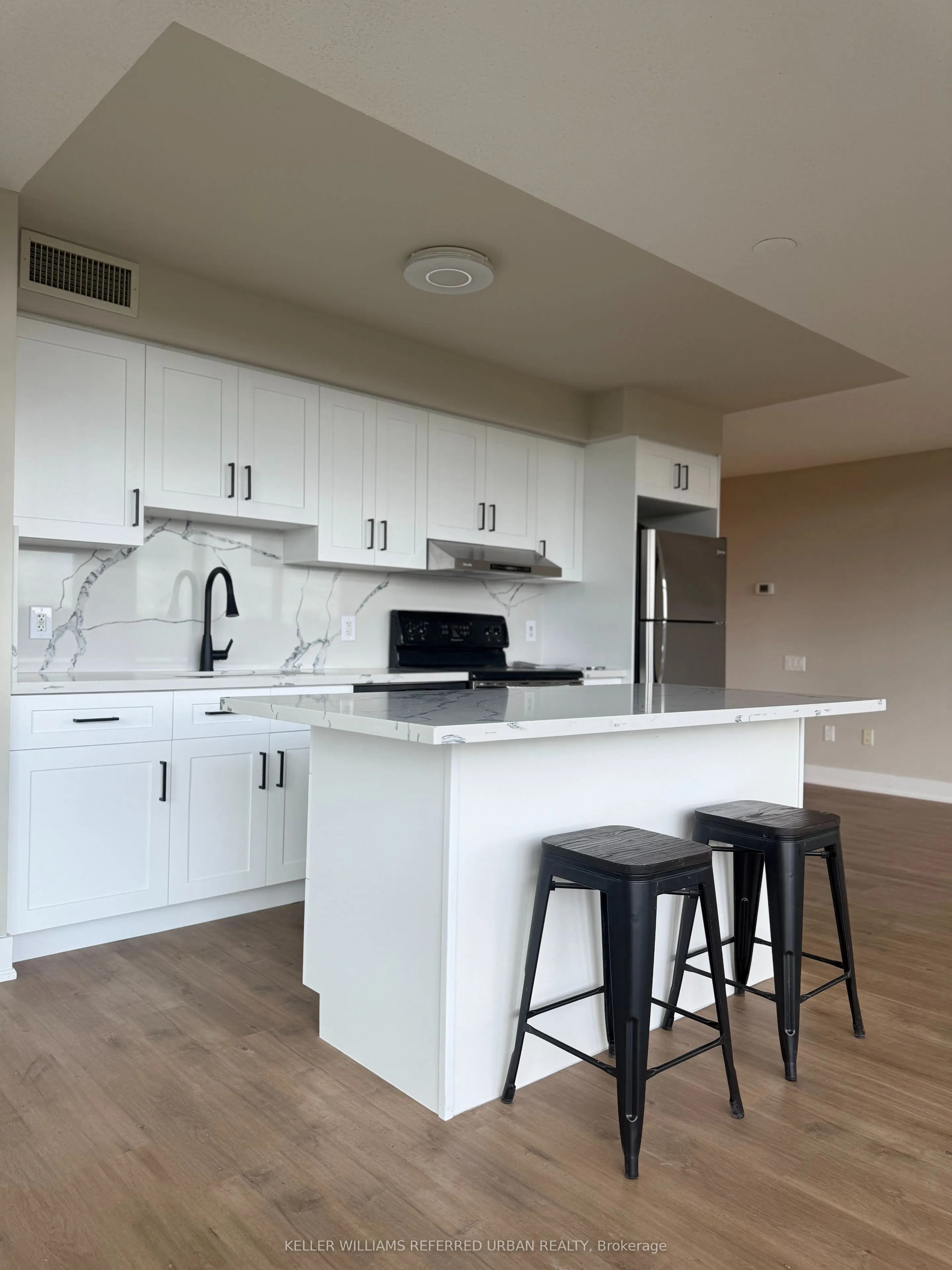 1048 Broadview Avenue, #308