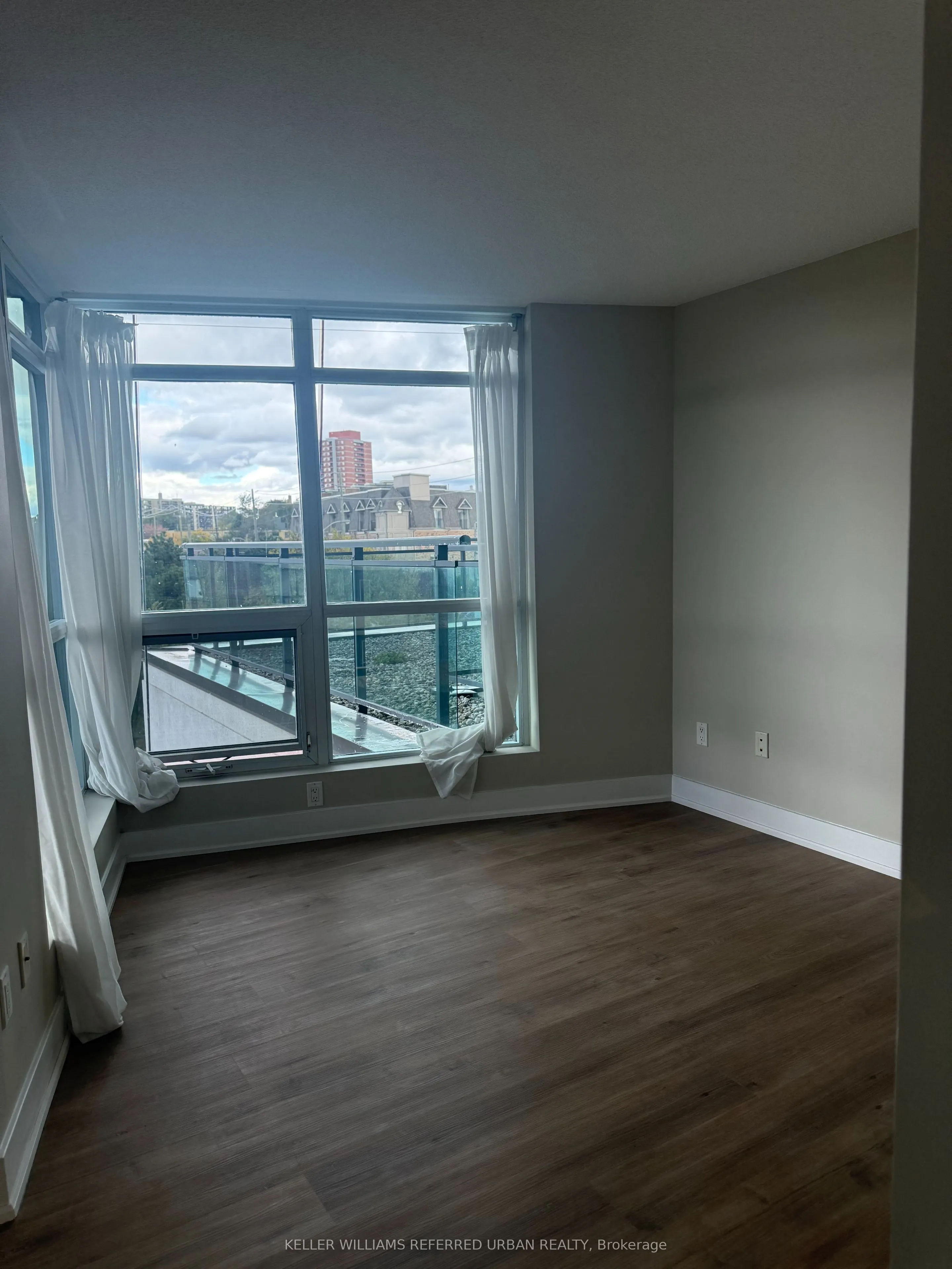 1048 Broadview Avenue, #308