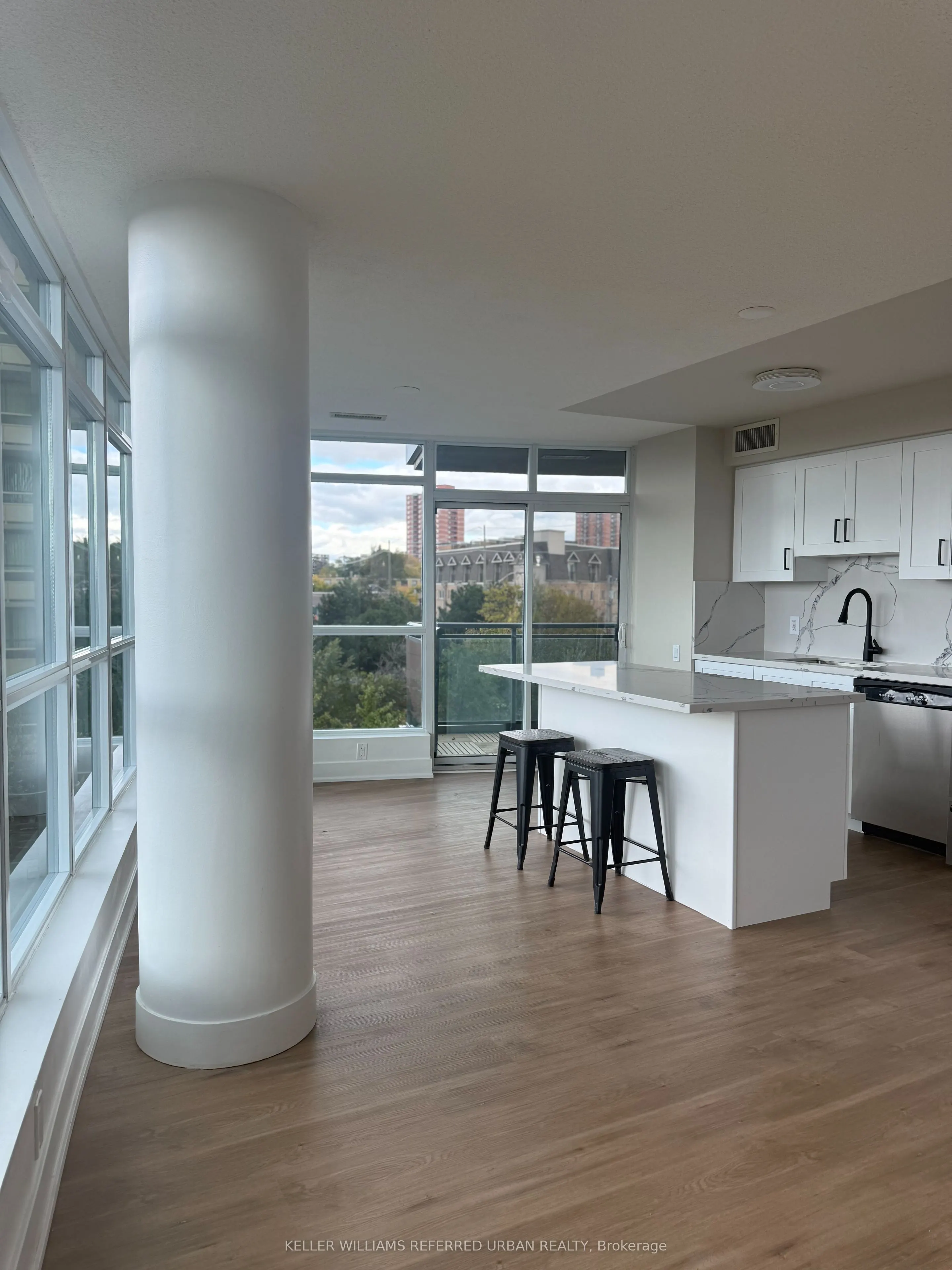 1048 Broadview Avenue, #308