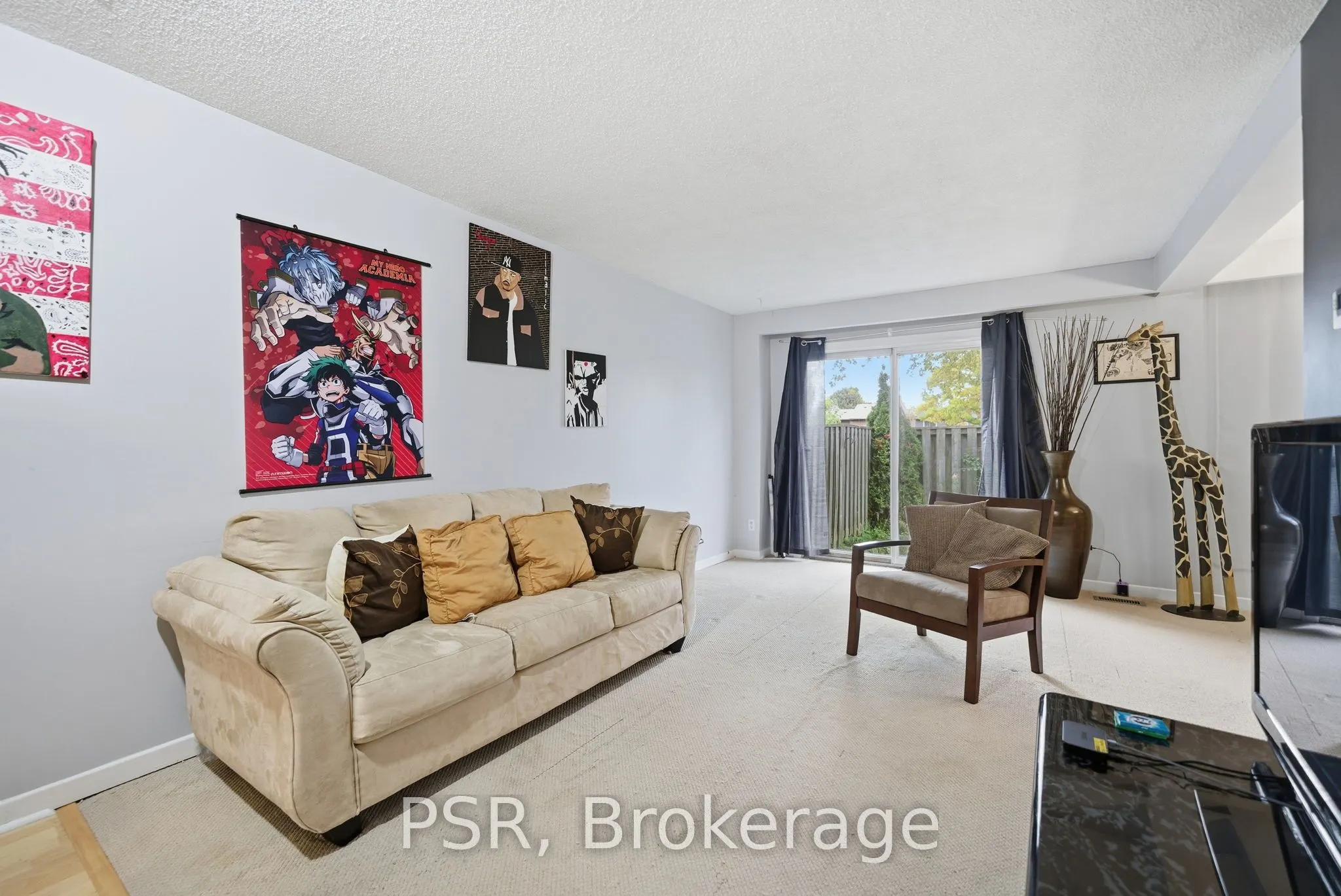 7 Chamberlain Court, #22