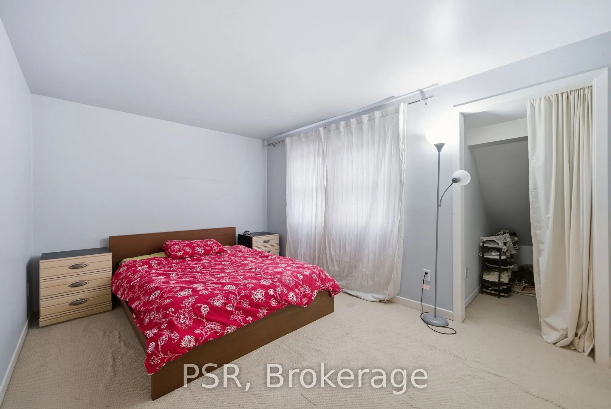 7 Chamberlain Court, #22