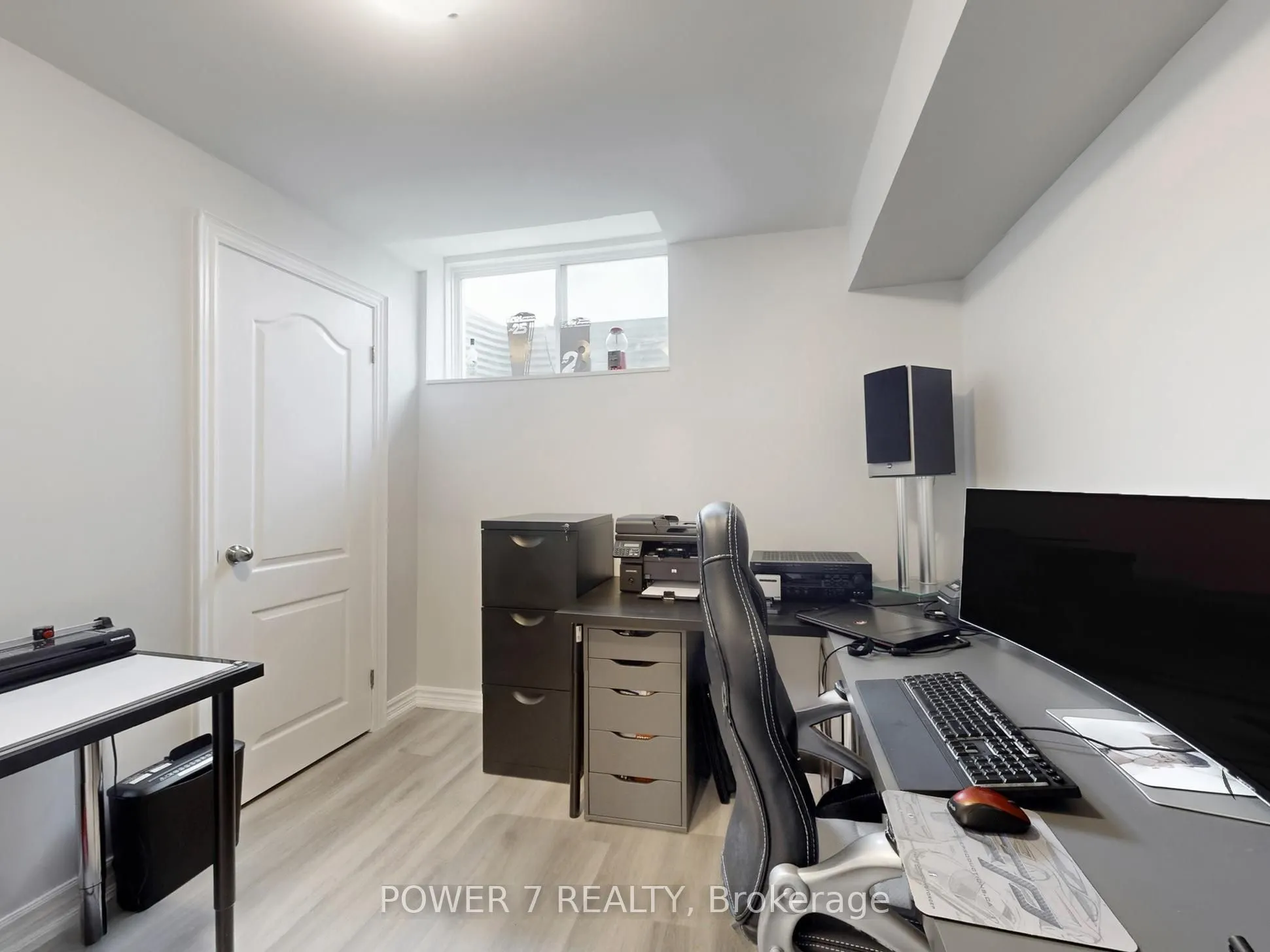 2417 Dress Circle Crescent