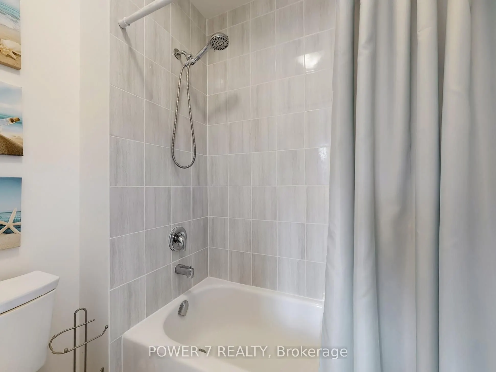 2417 Dress Circle Crescent