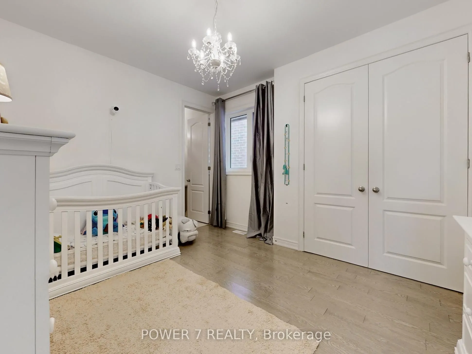 2417 Dress Circle Crescent