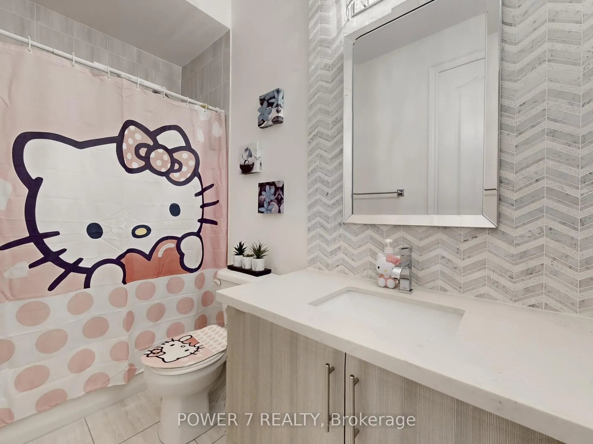 2417 Dress Circle Crescent