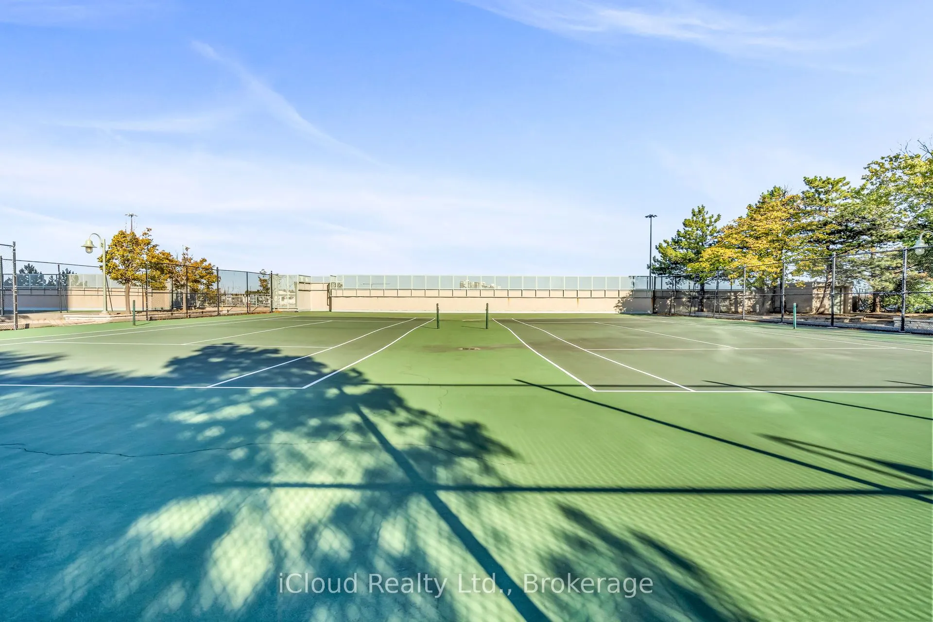 88 Corporate Drive, #611