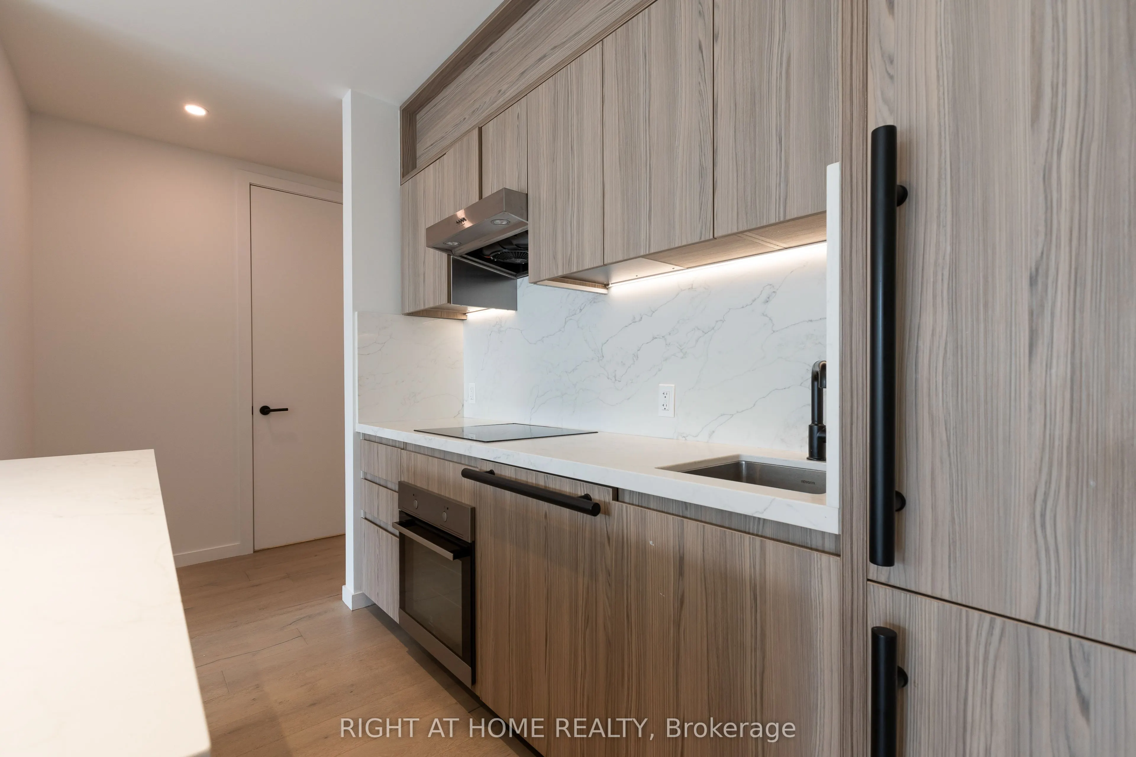 778 Queen Street E, #206