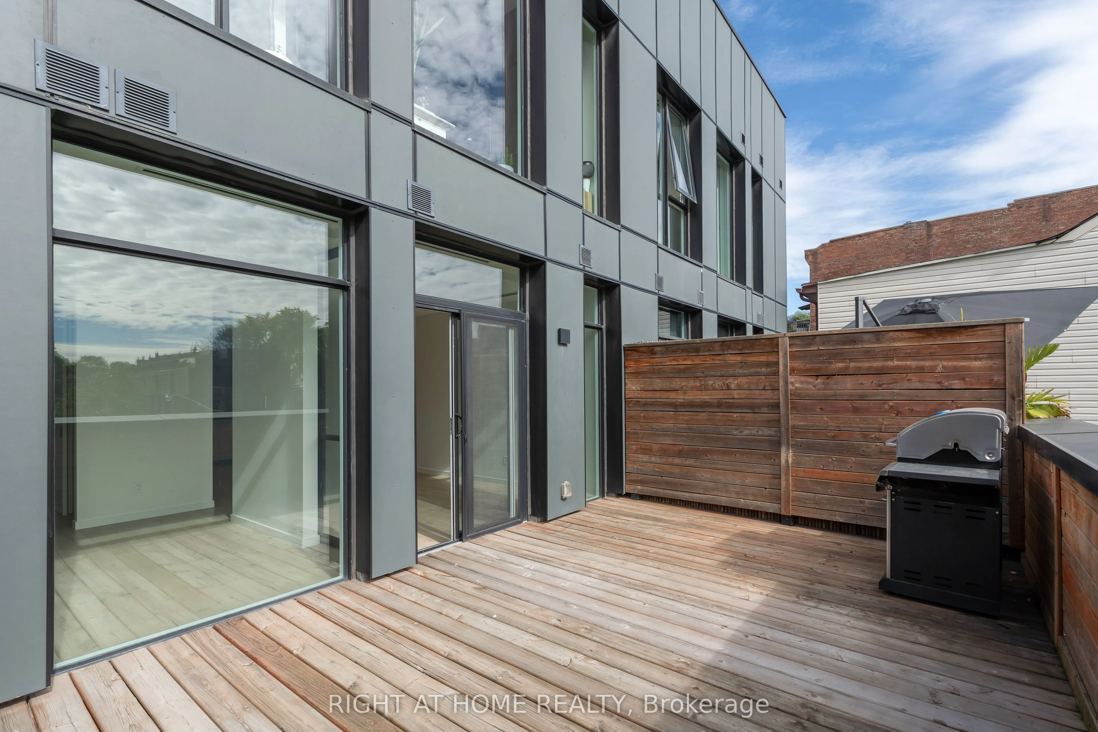 778 Queen Street E, #206