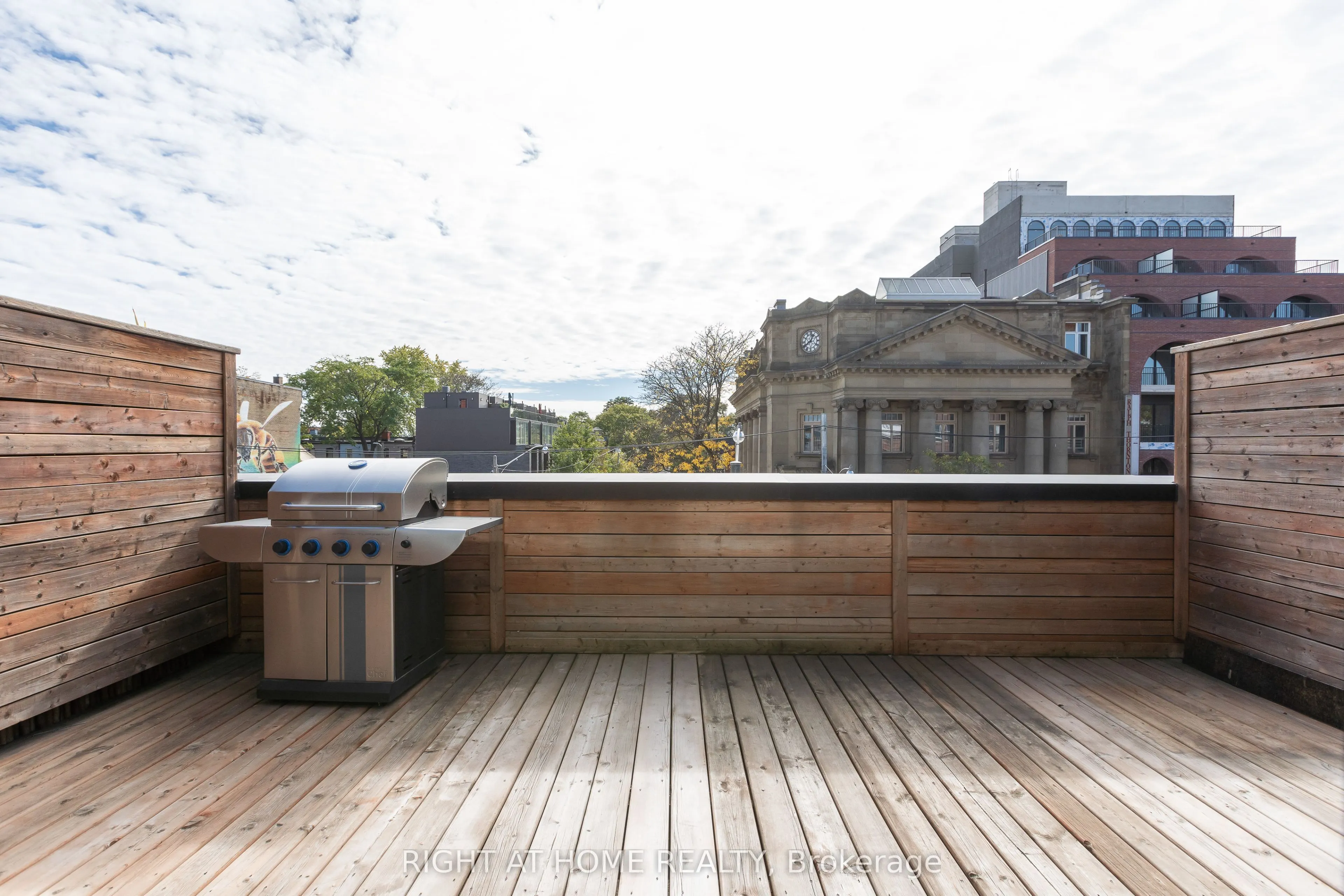 778 Queen Street E, #206