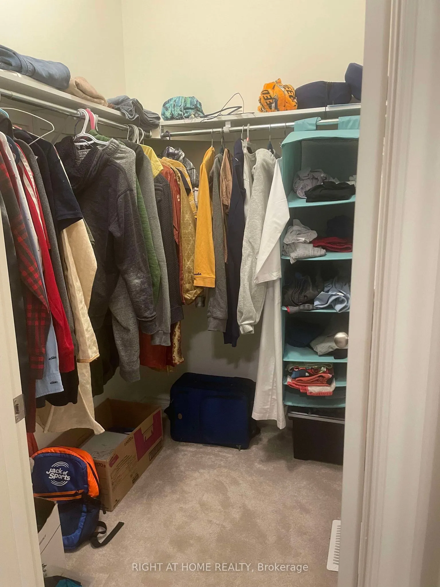 1219 Wilmington Avenue