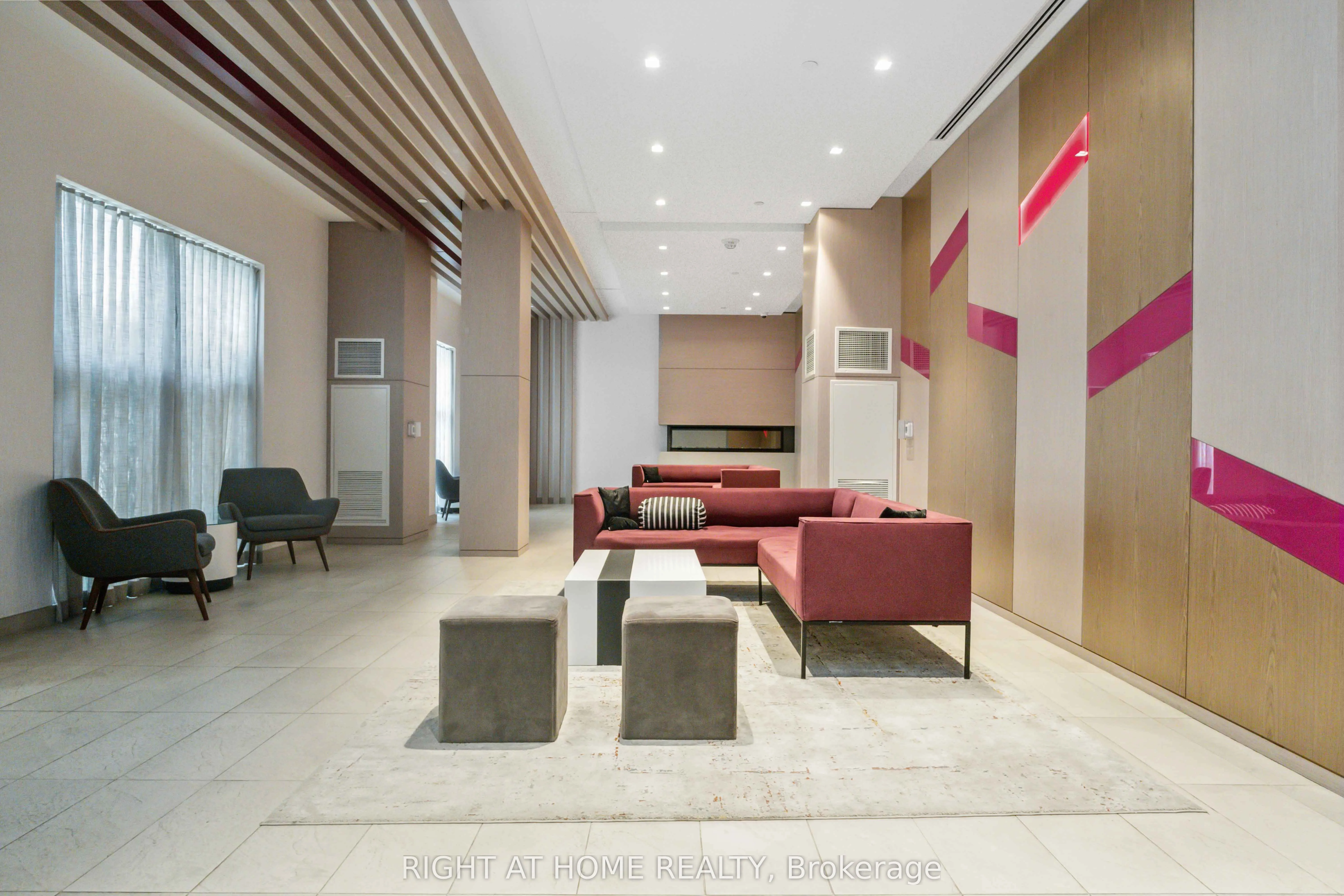 2301 Danforth Avenue, #PH801