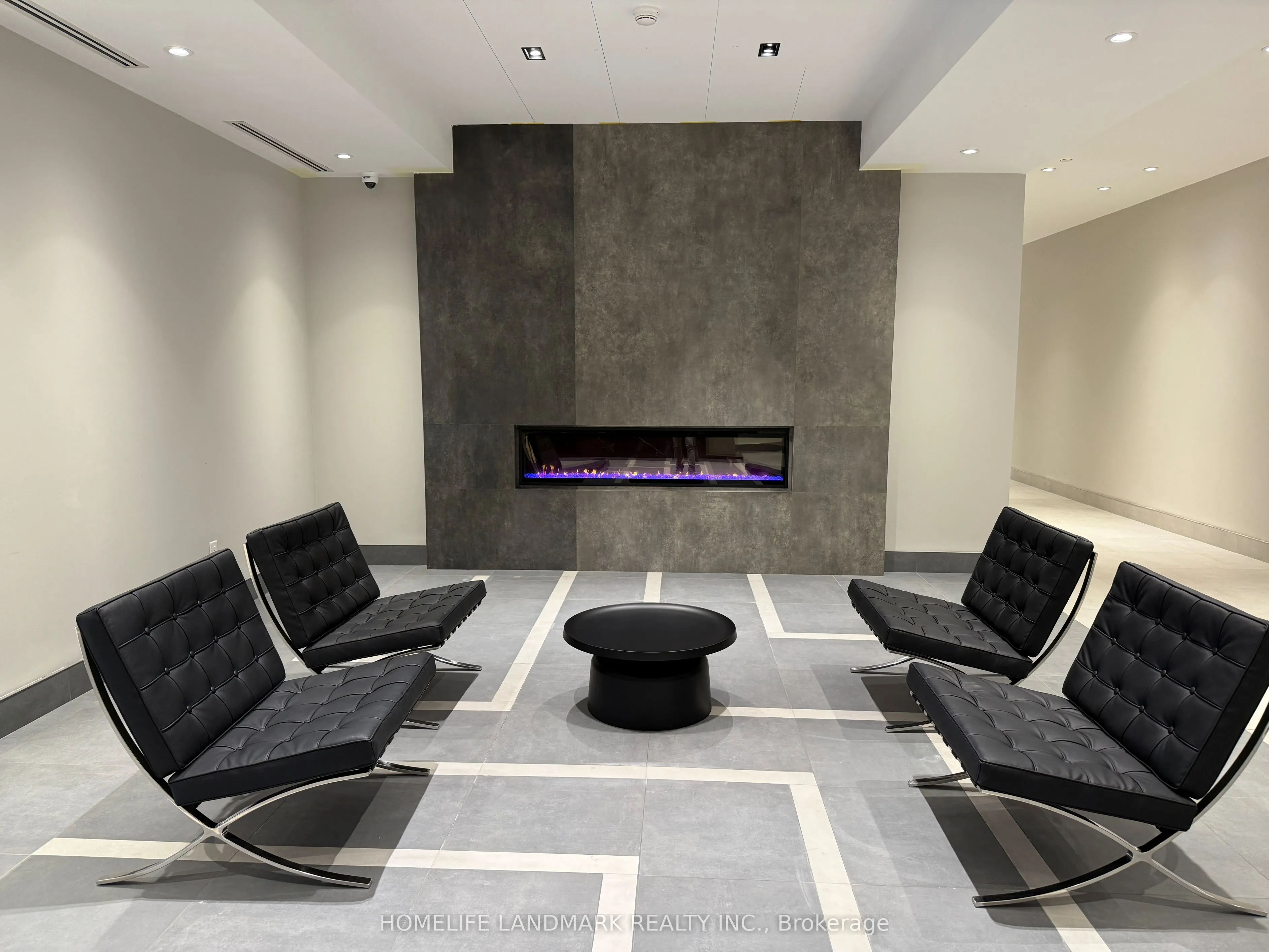 3260 Sheppard Avenue E, #2805