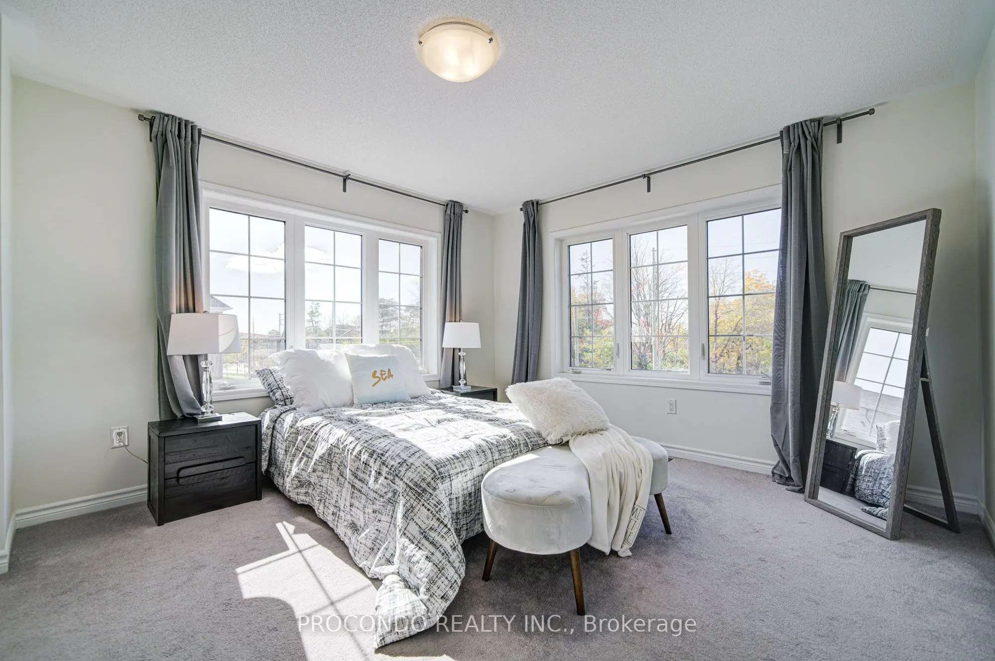 38 Bluegill Crescent