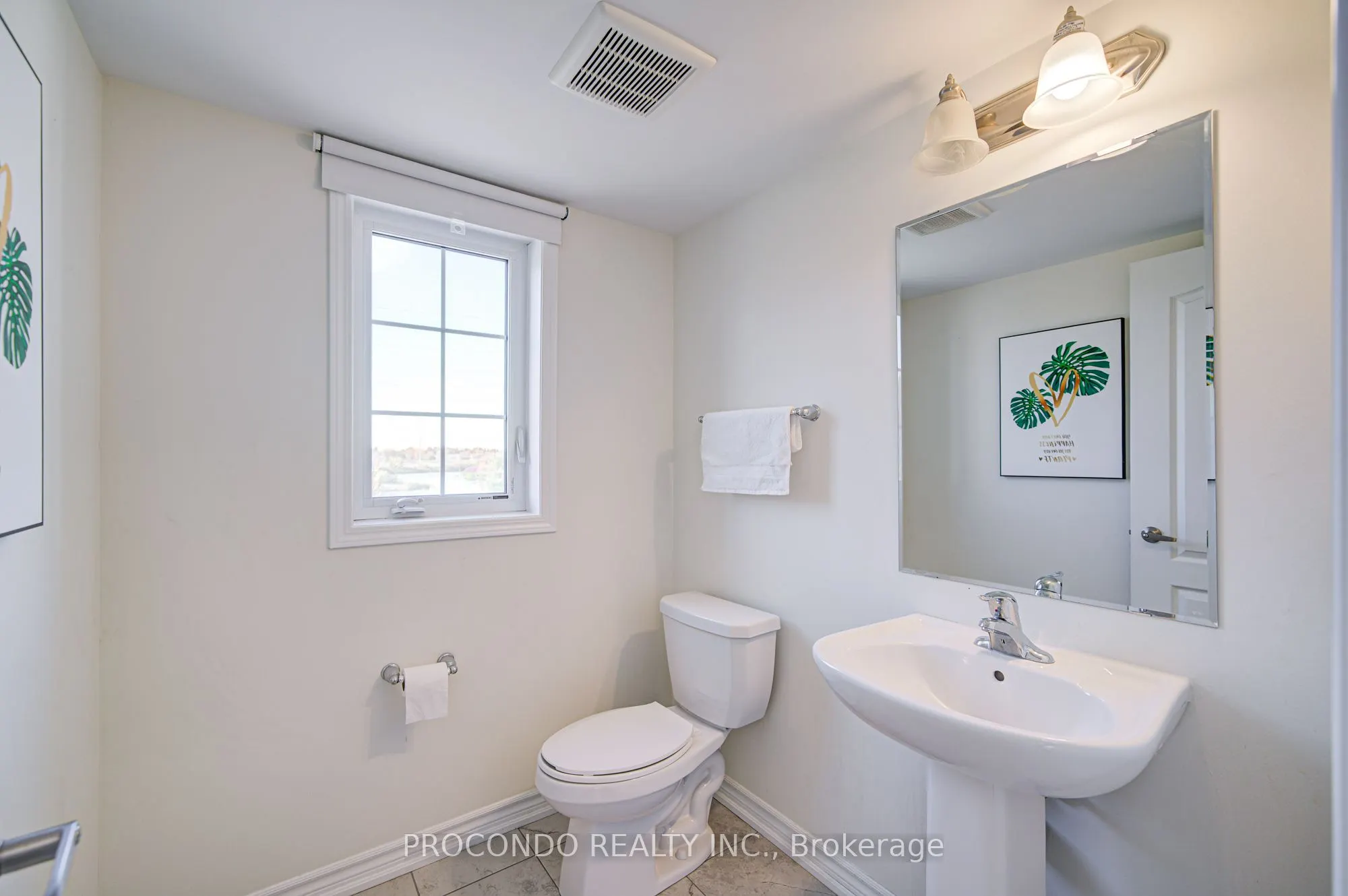 38 Bluegill Crescent