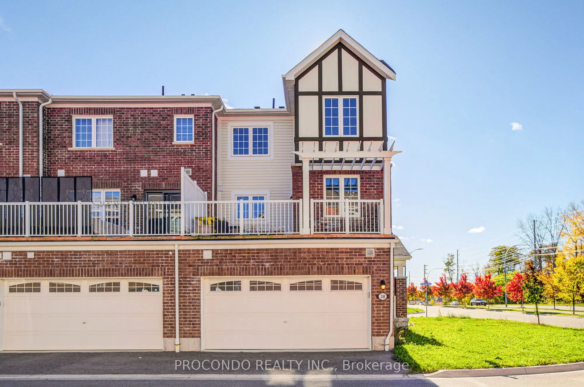 38 Bluegill Crescent