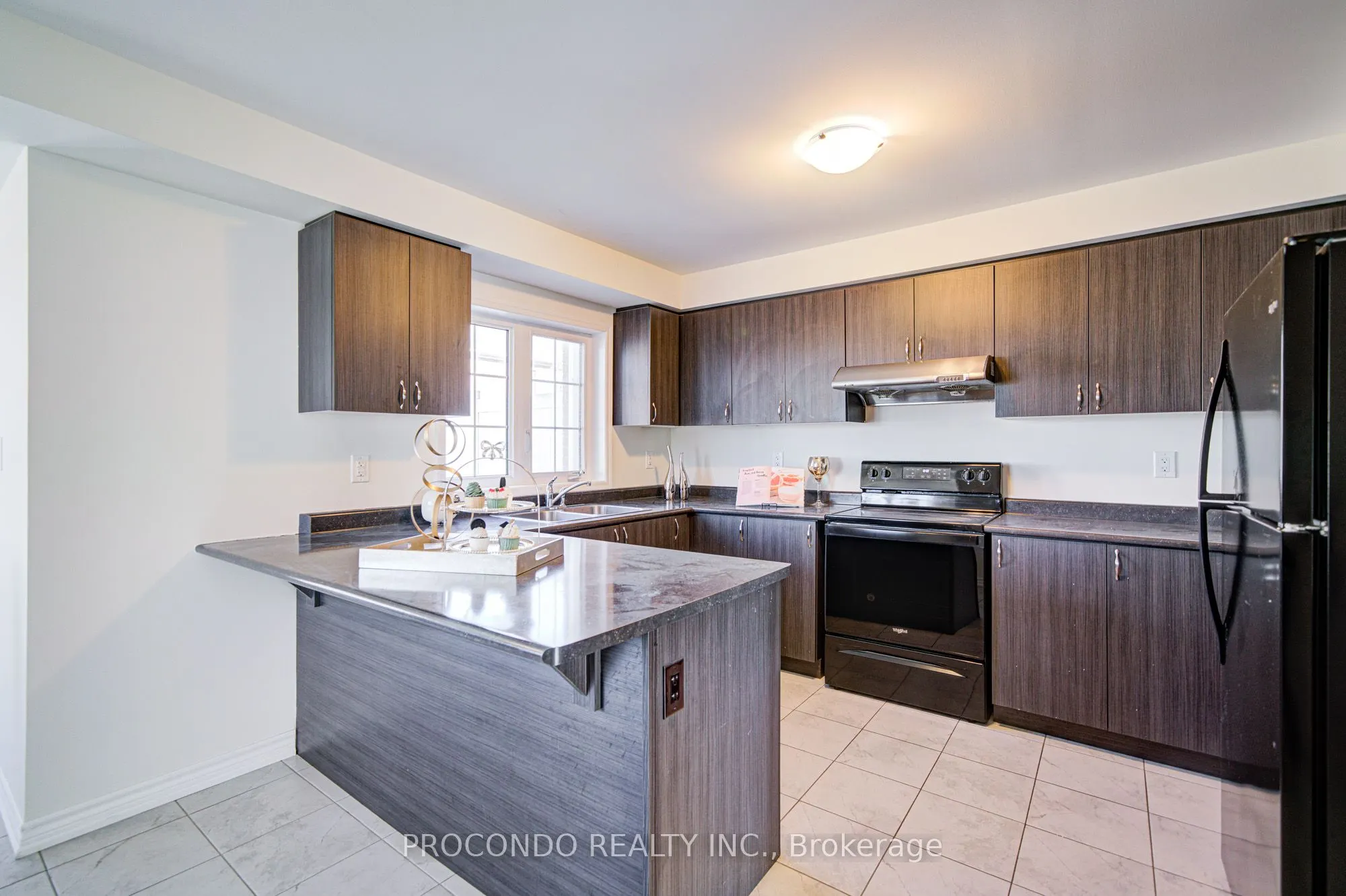 38 Bluegill Crescent