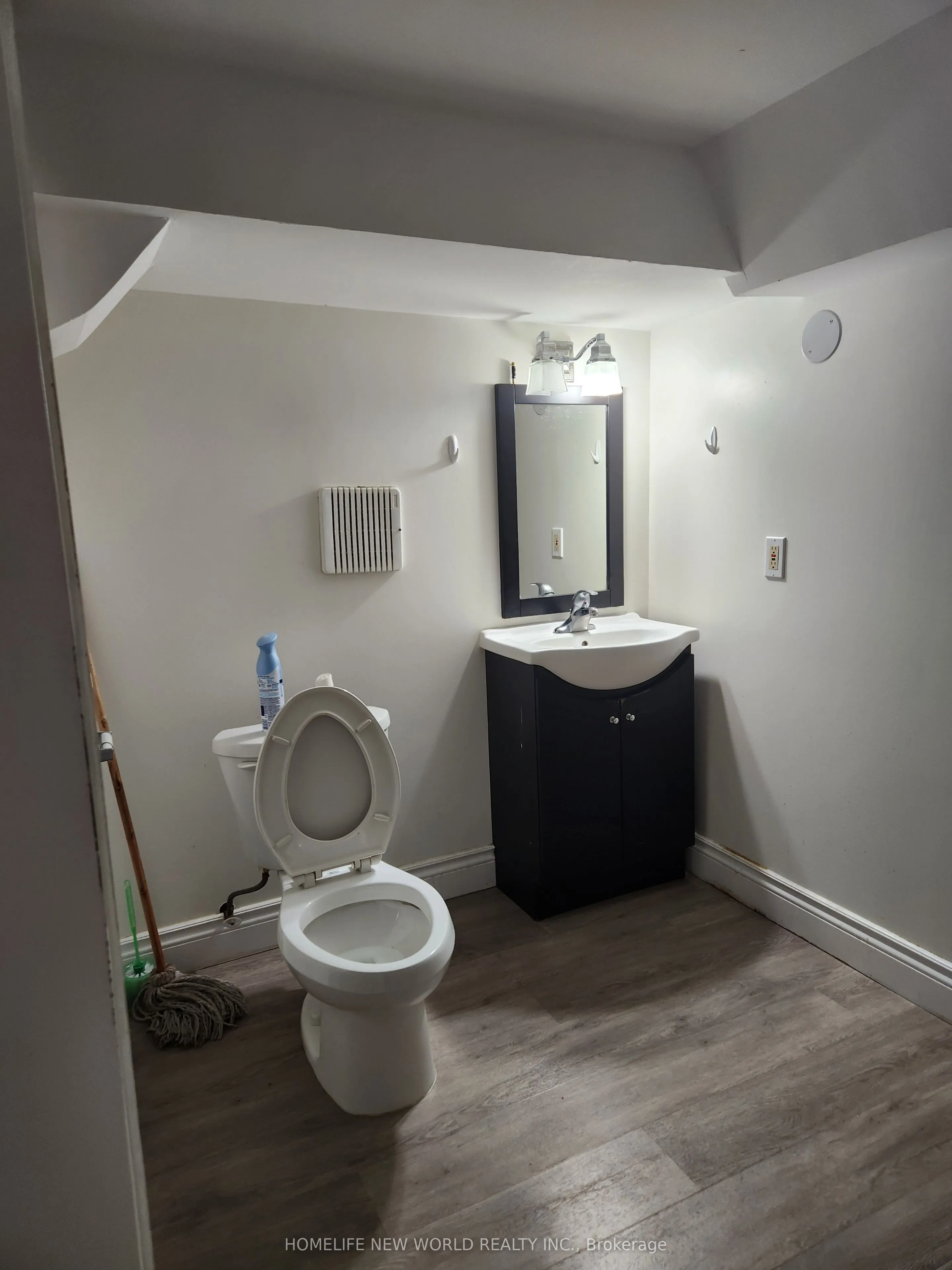 12 Hartsville Avenue, #Basement