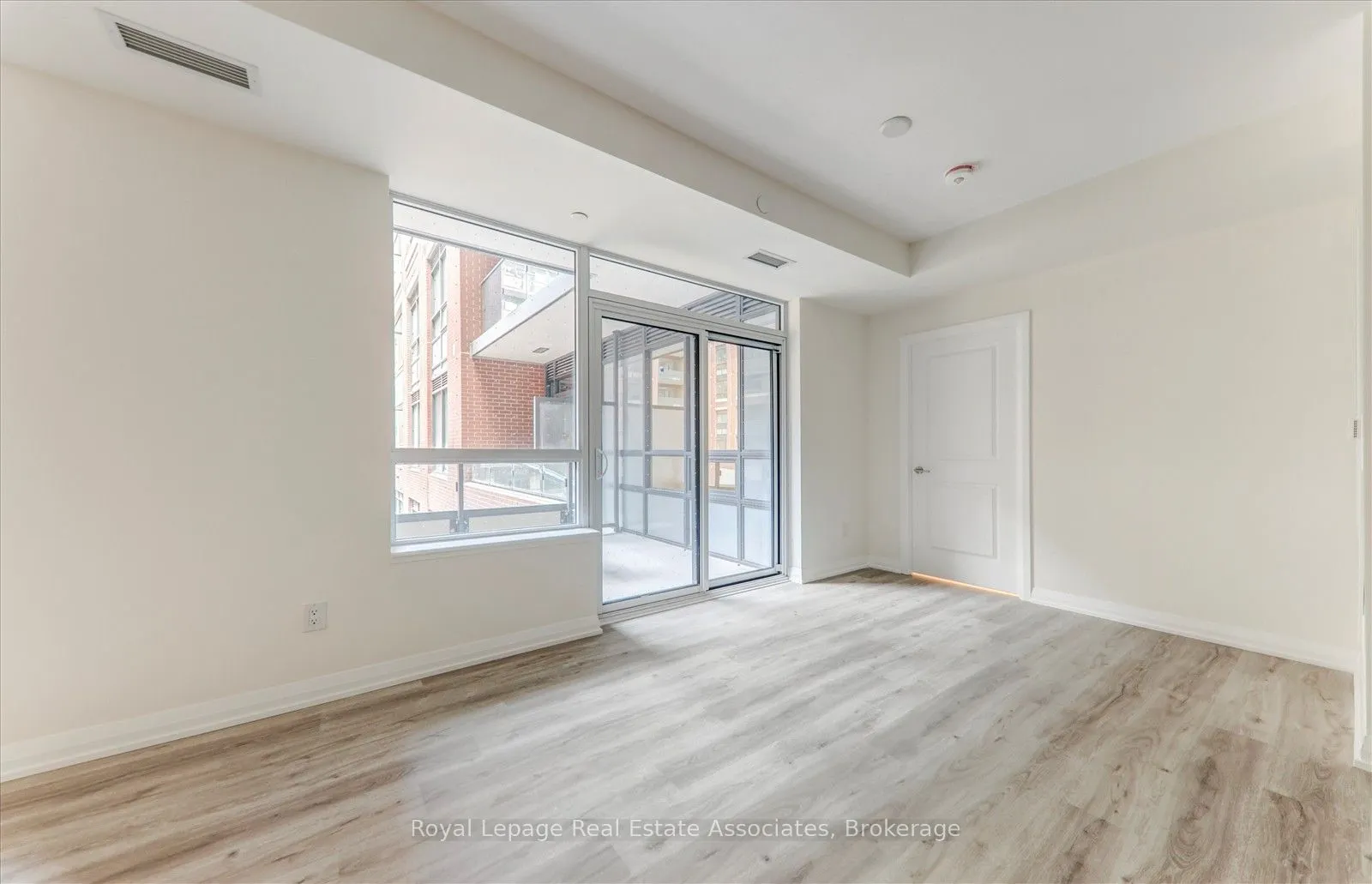 3270 Sheppard Avenue E, #328