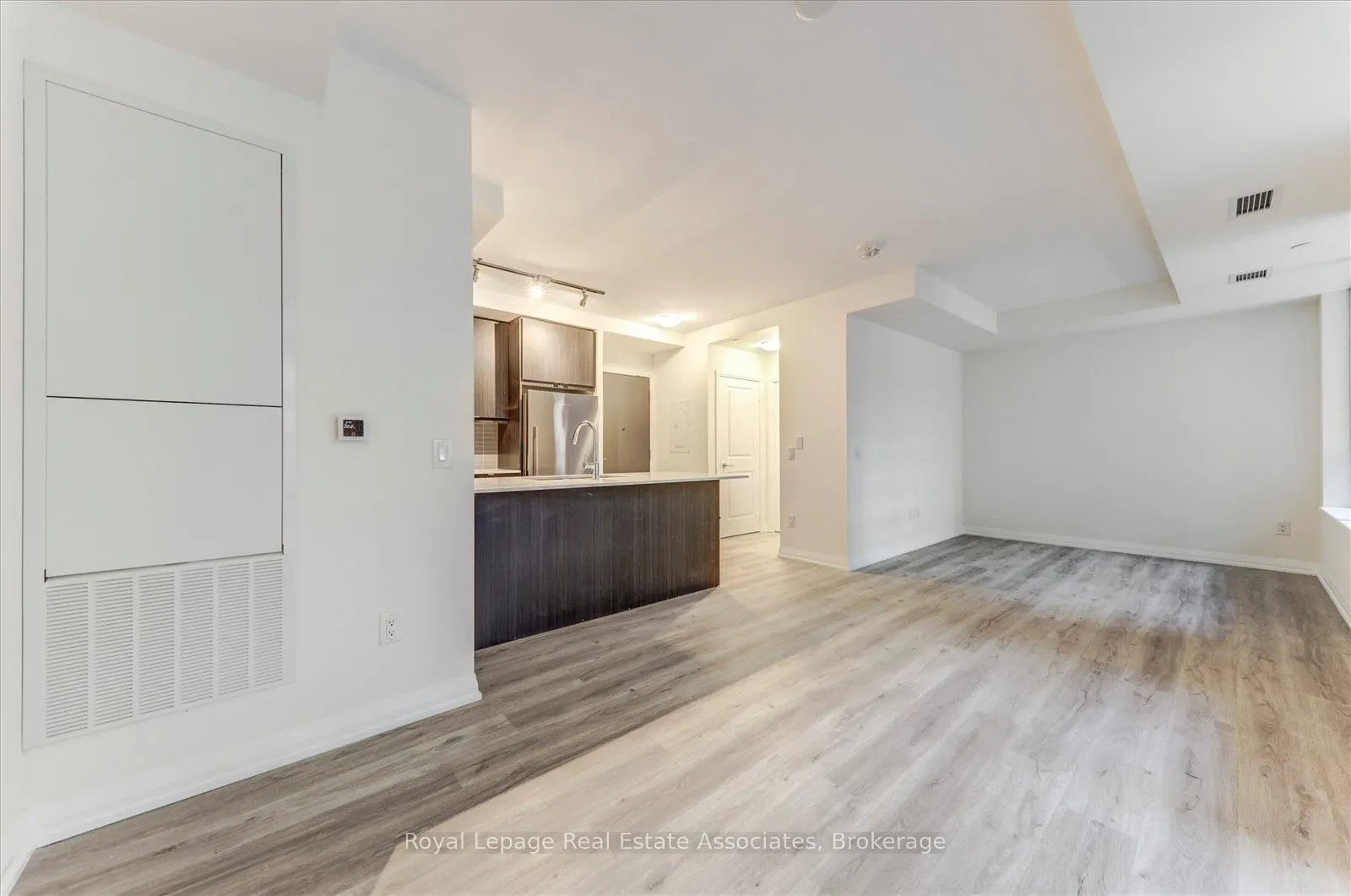 3270 Sheppard Avenue E, #328