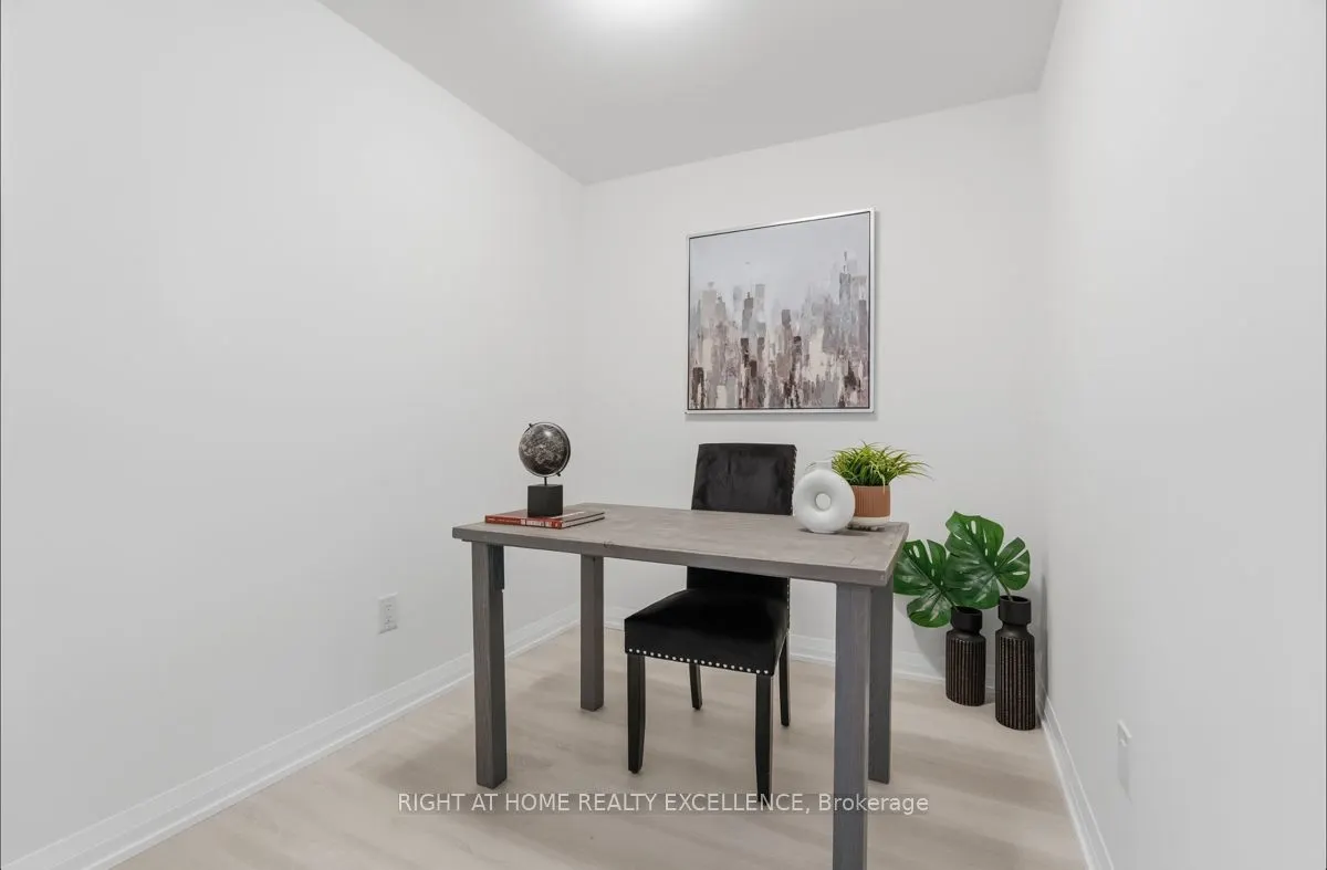 3260 SHEPPARD Avenue E, #411