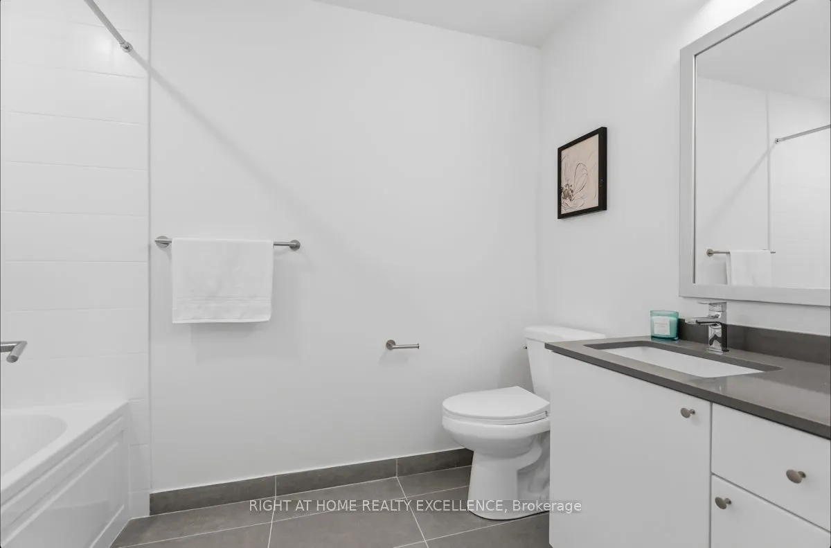 3260 SHEPPARD Avenue E, #411