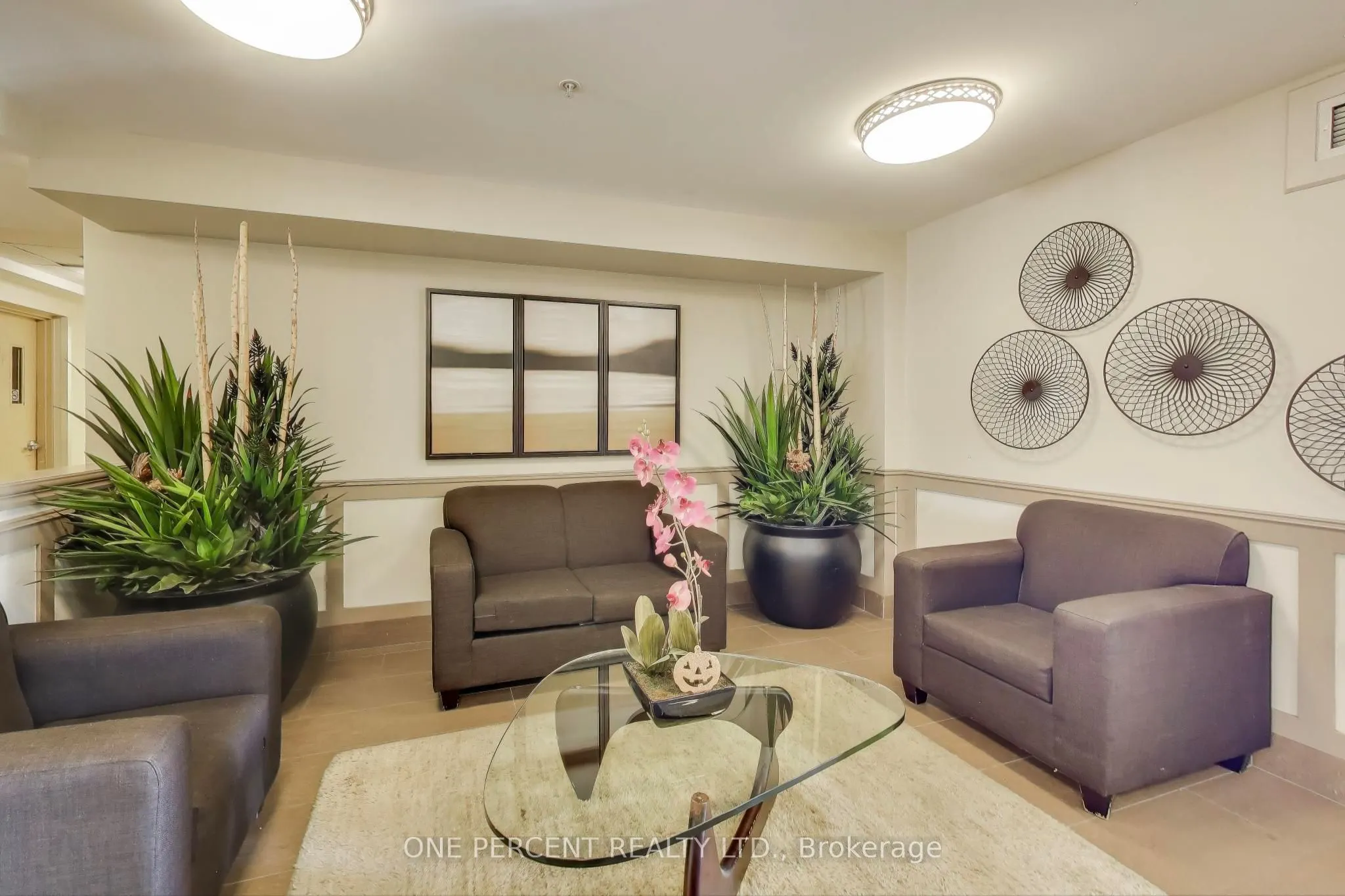 60 Mendelssohn Street, #417