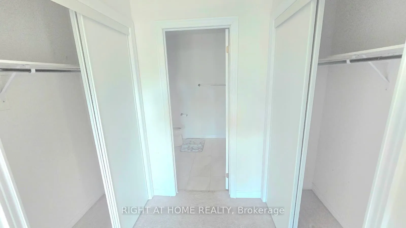 1992 Cameron Lott Crescent