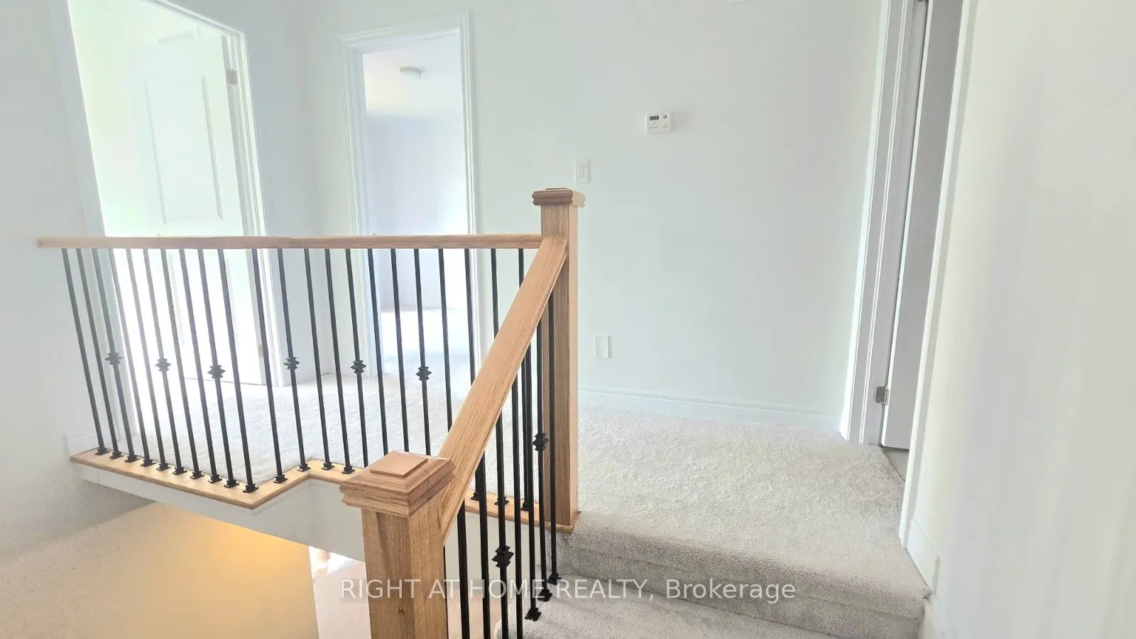 1992 Cameron Lott Crescent