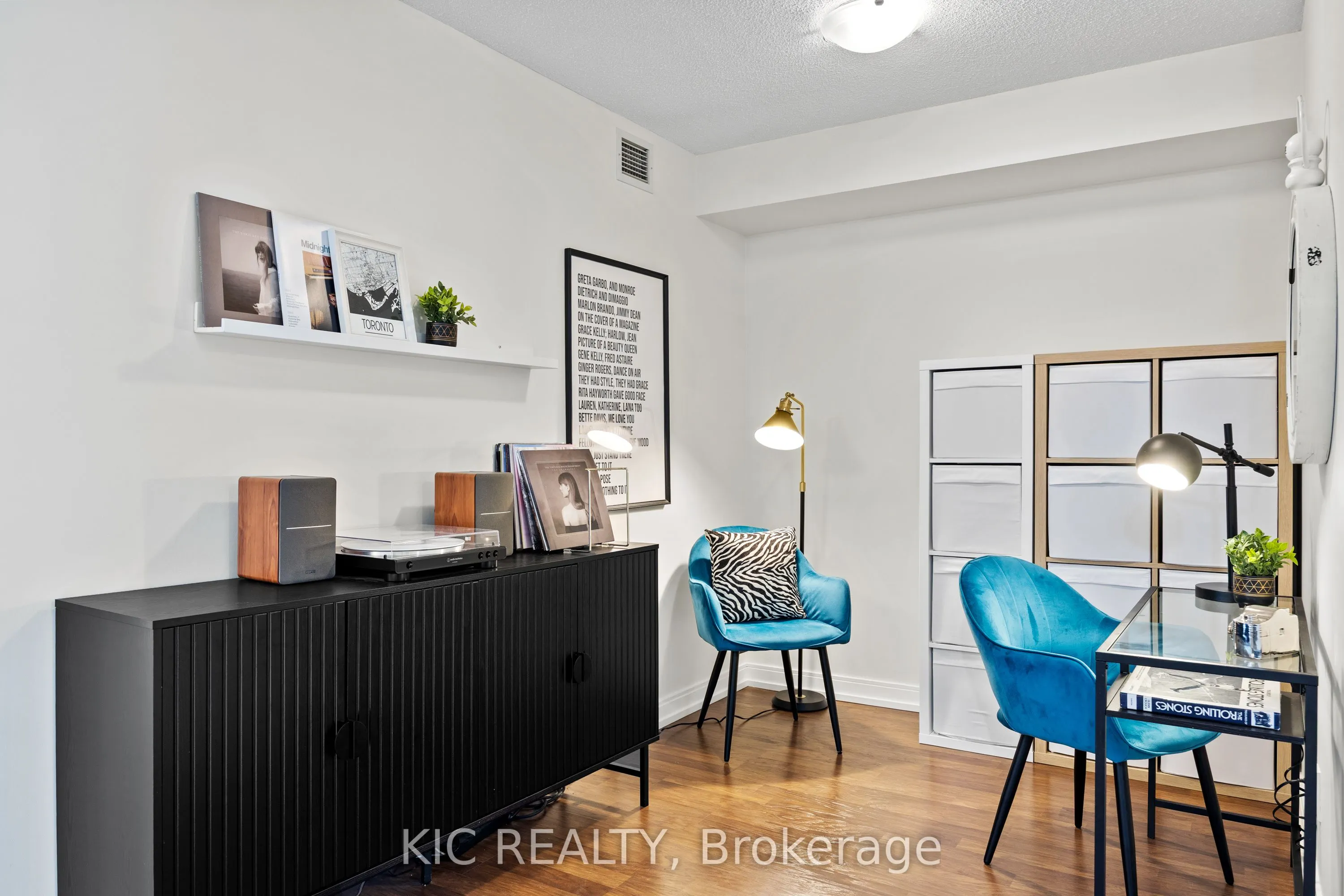 181 Village Green Square, #2312