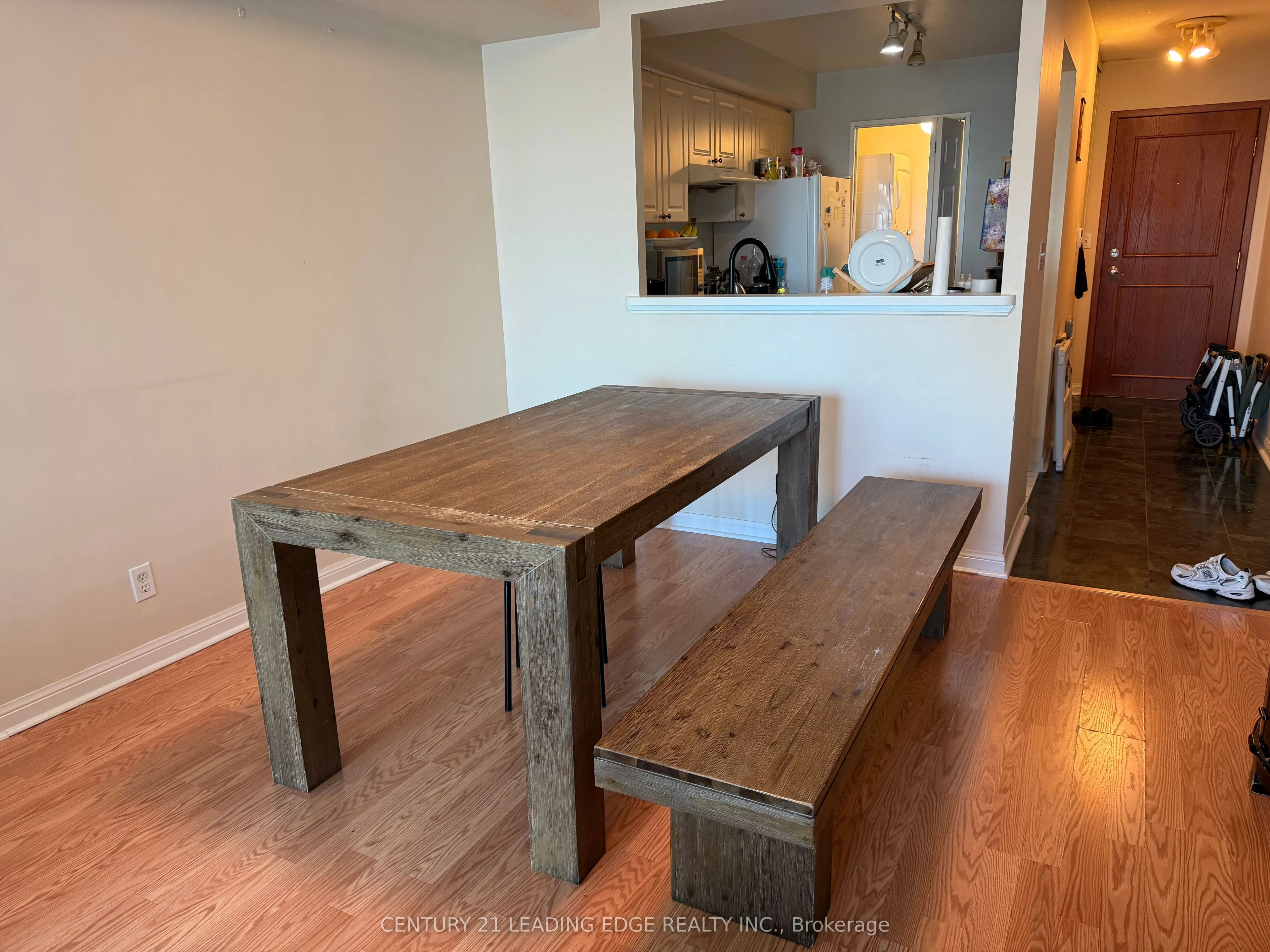 18 Lee Centre Drive, #903