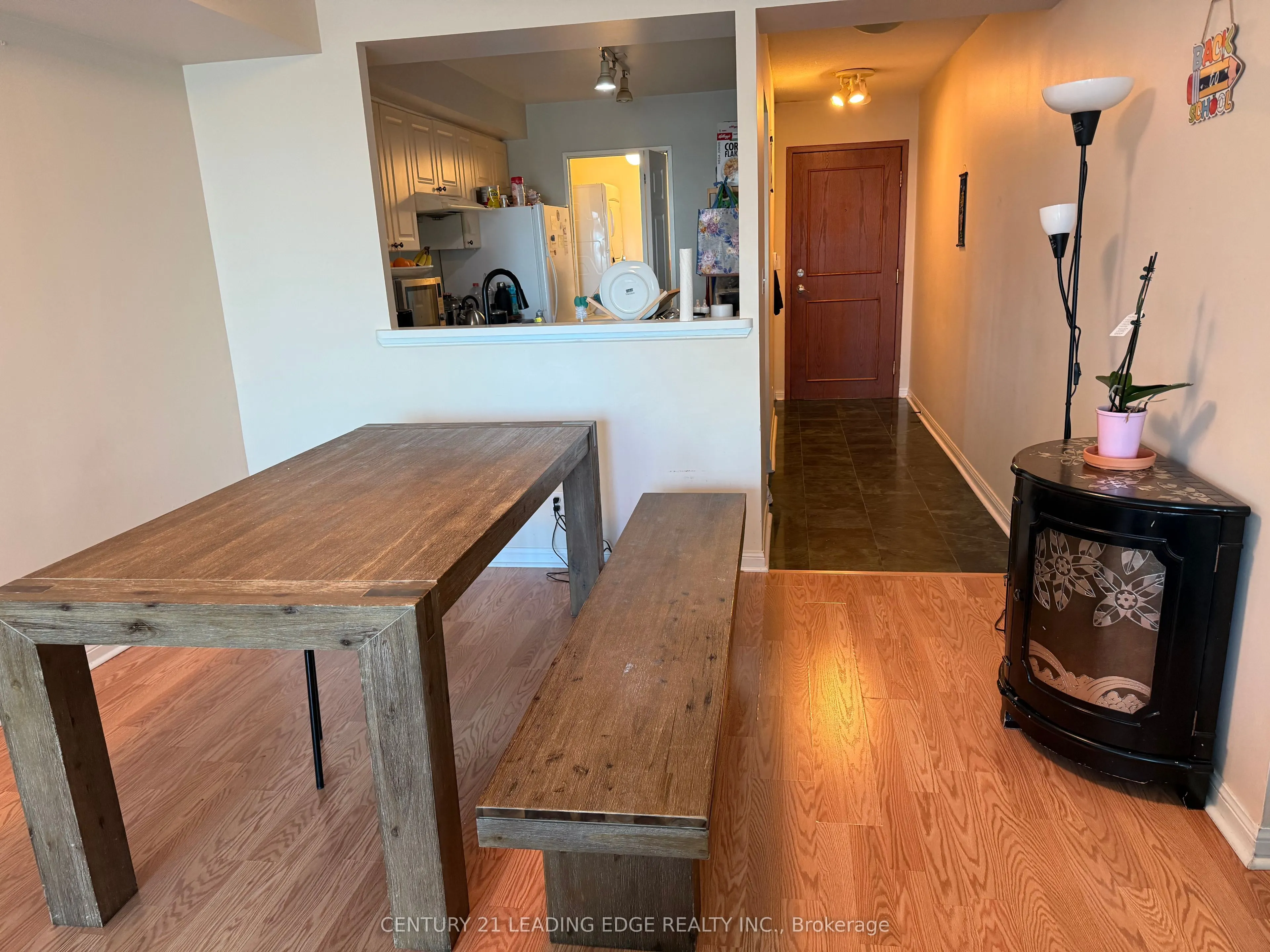 18 Lee Centre Drive, #903