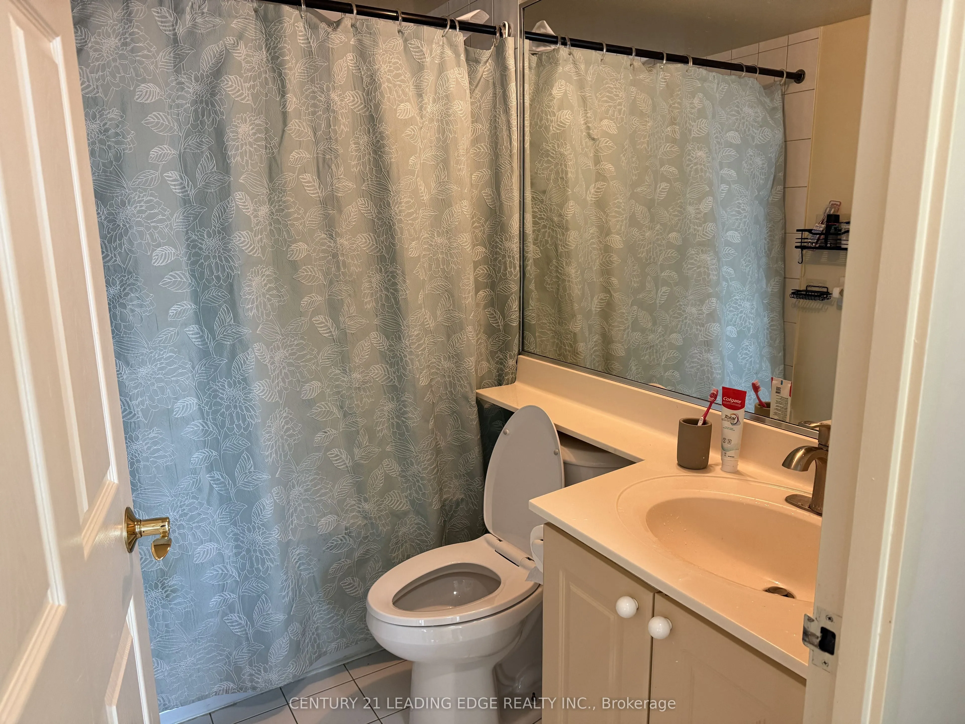 18 Lee Centre Drive, #903