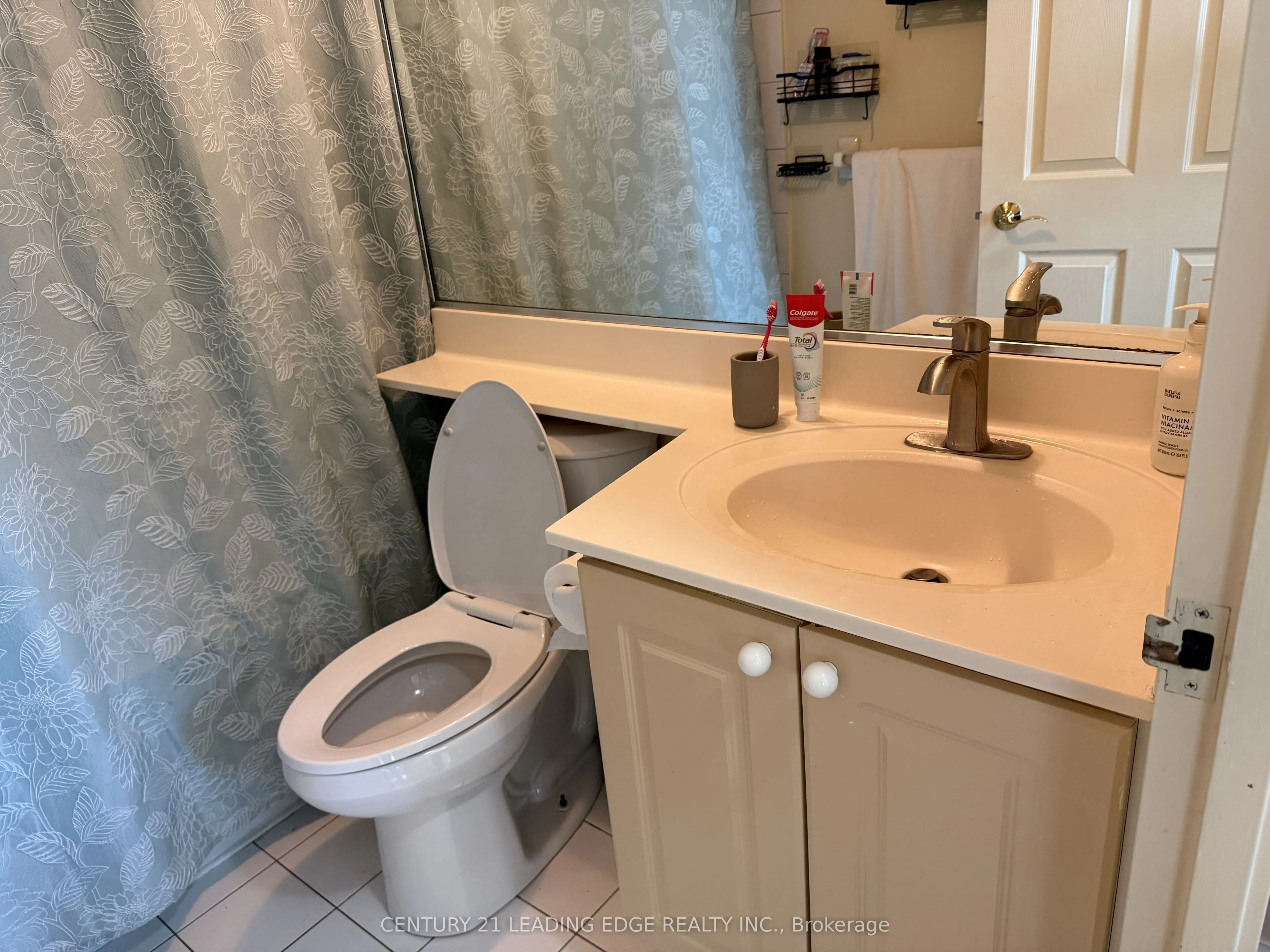 18 Lee Centre Drive, #903