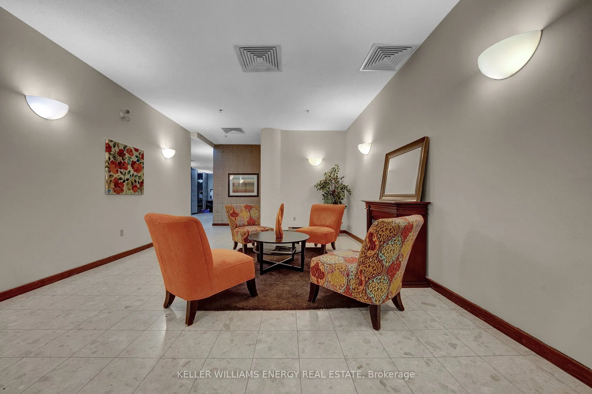 80 Athol Street E, #302